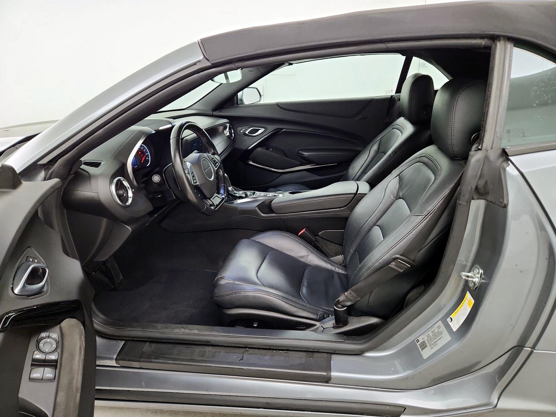 Thumbnail: 2019 Chevrolet Camaro - 9