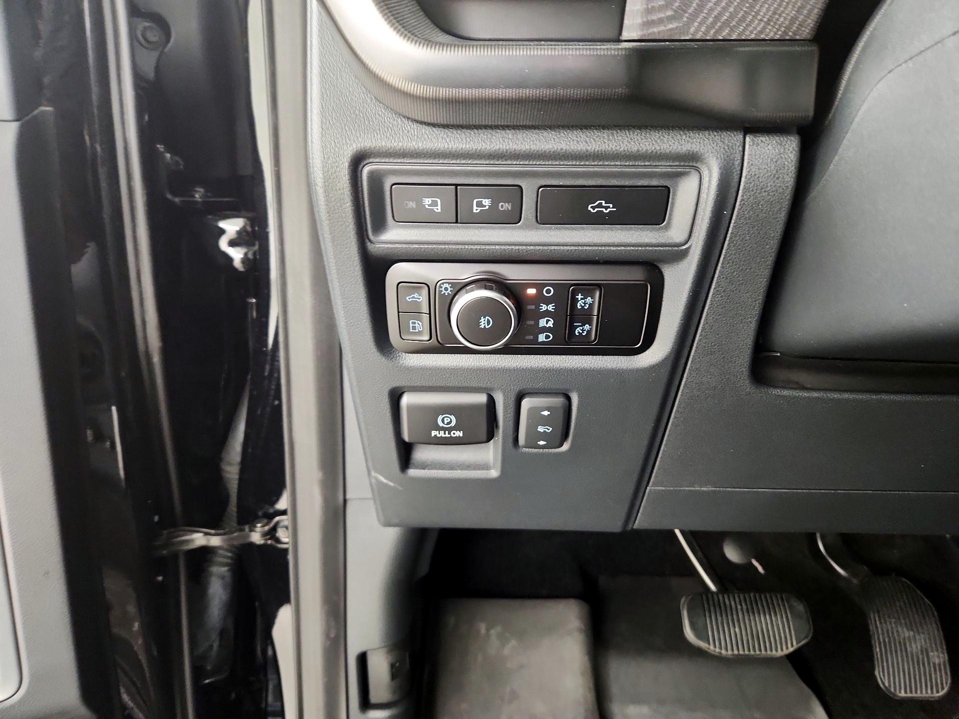 Thumbnail: 2023 Ford F-150 - 13