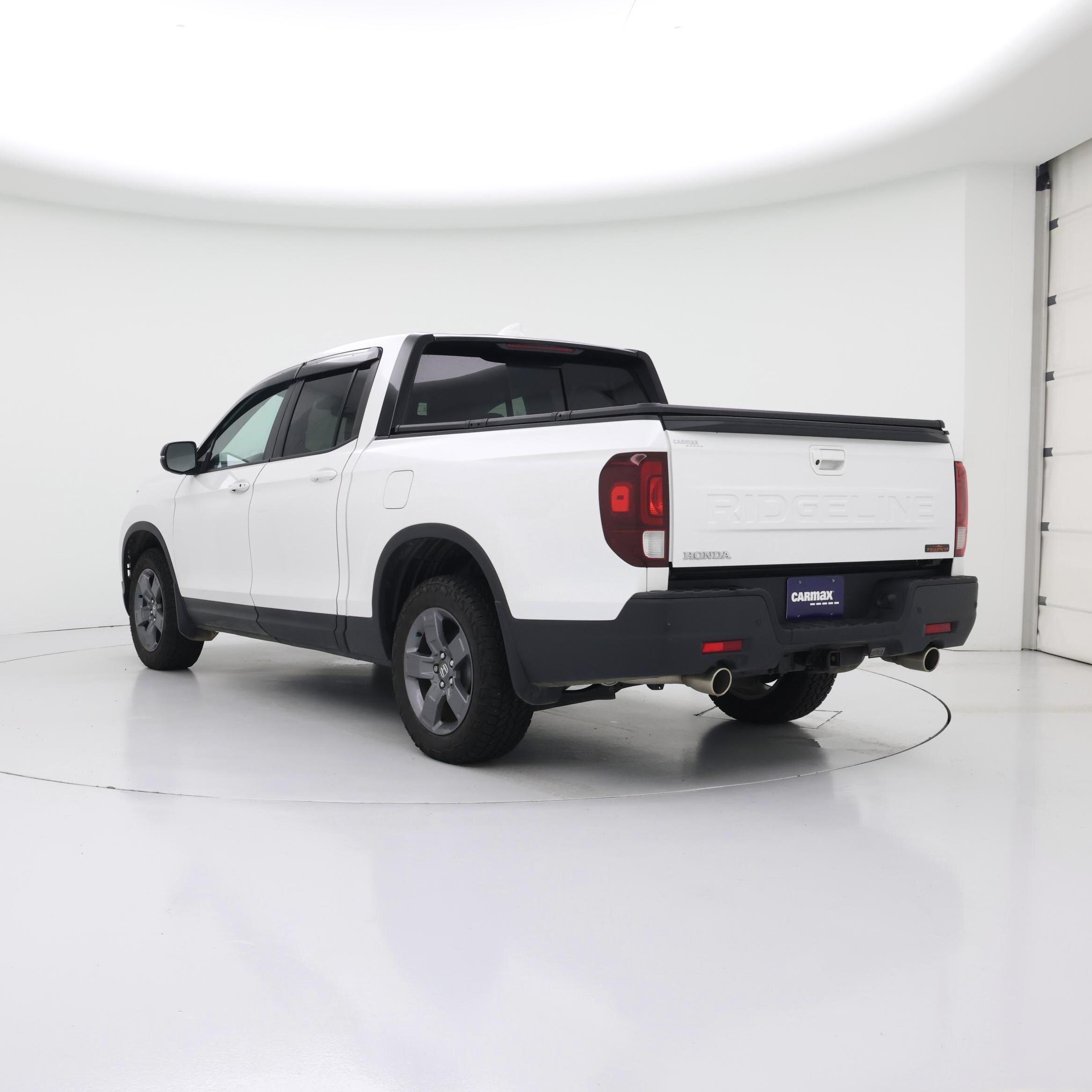 Thumbnail: 2025 Honda Ridgeline - 2