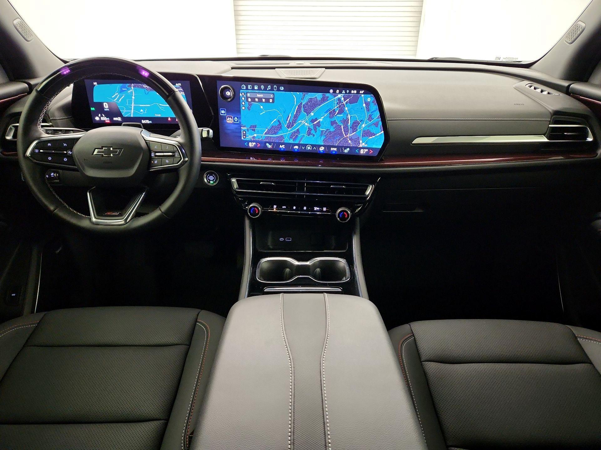 Thumbnail: 2025 Chevrolet Traverse - 8