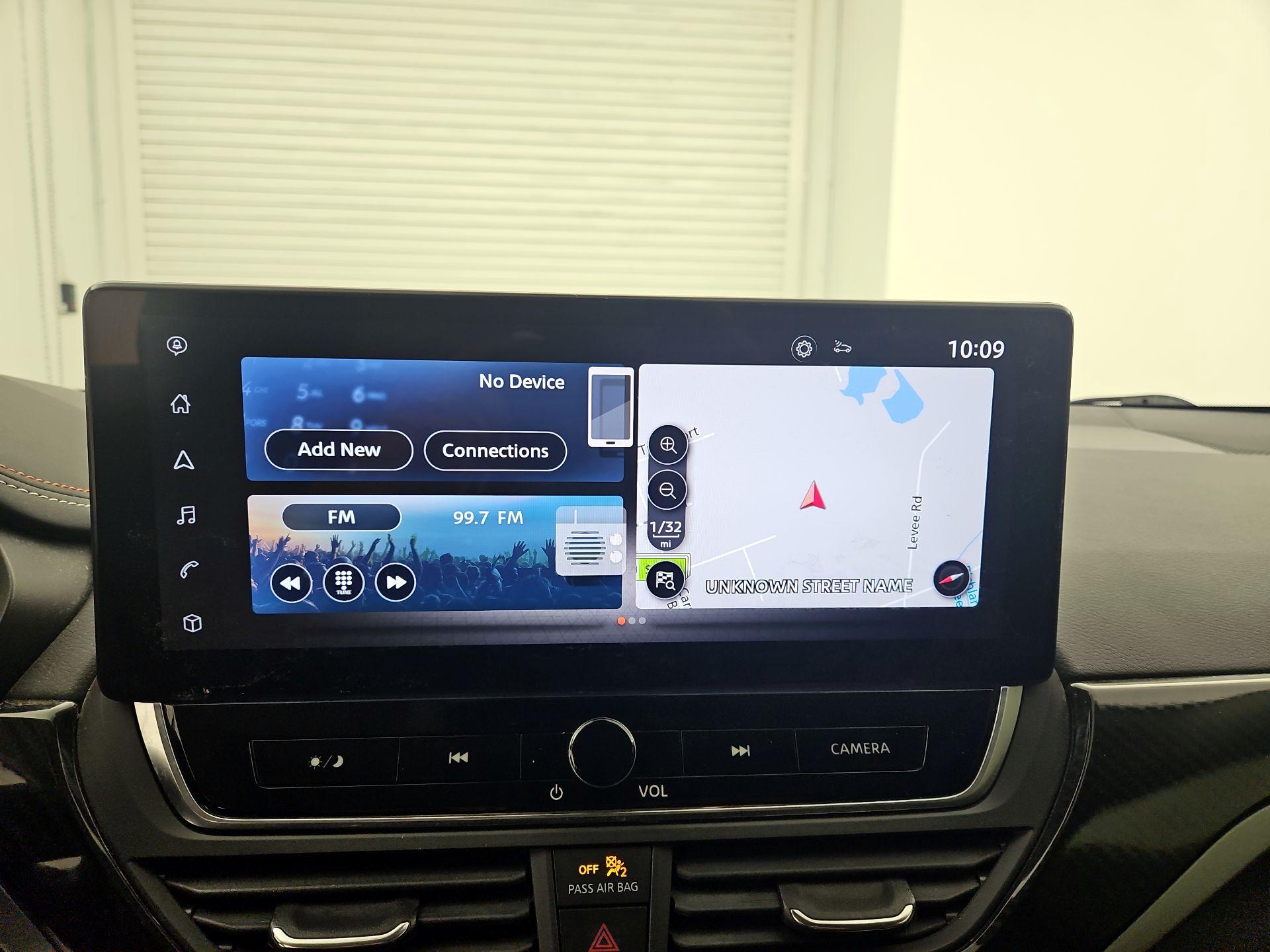 Thumbnail: 2023 Nissan Altima - 16