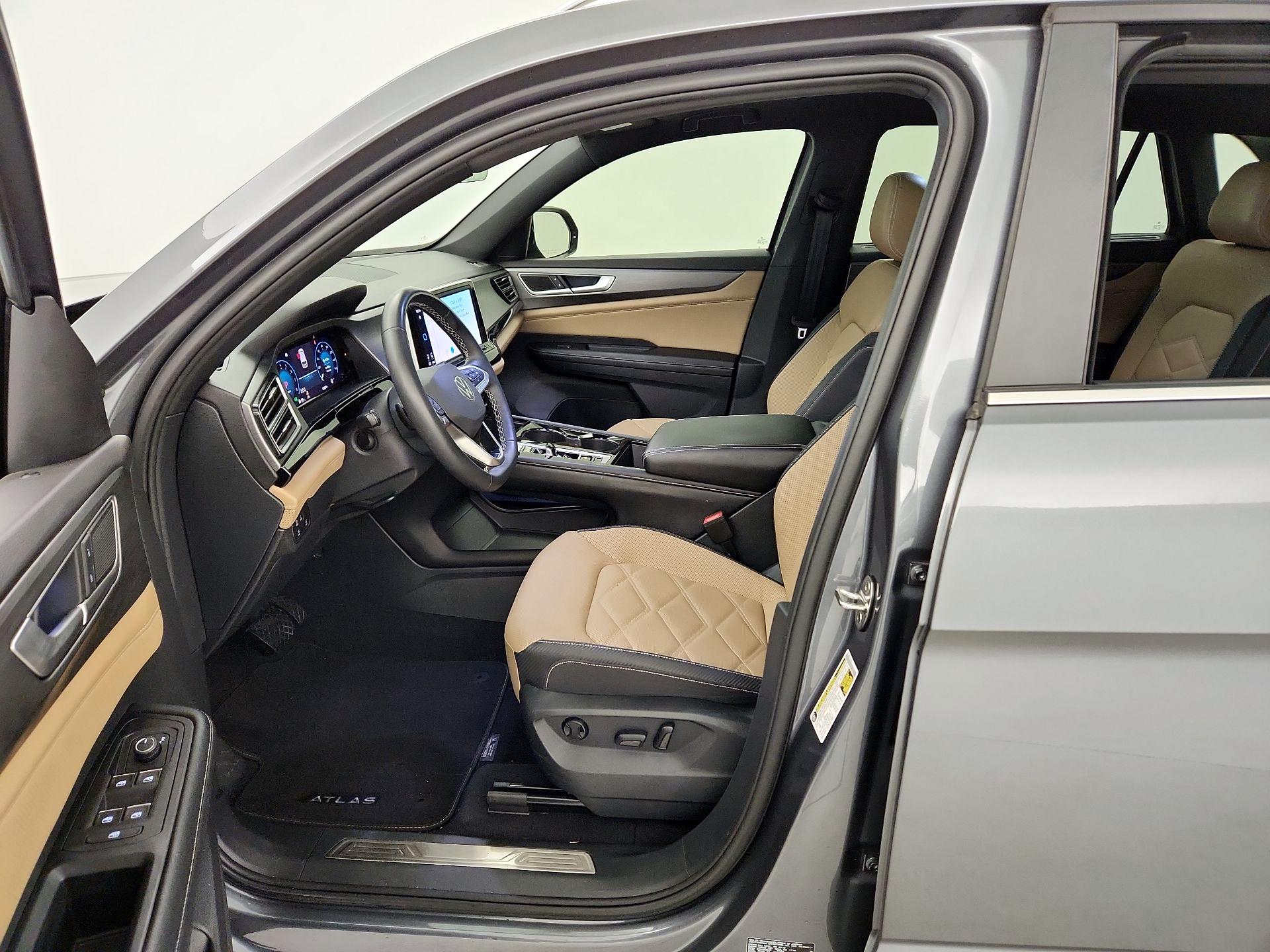 Thumbnail: 2024 Volkswagen Atlas - 11