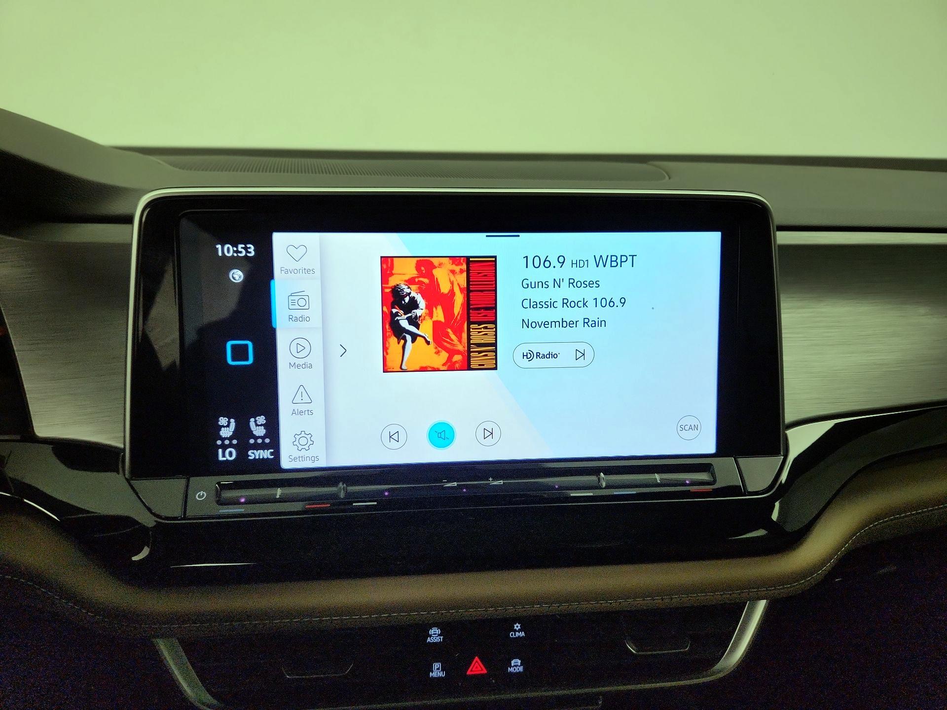 Thumbnail: 2024 Volkswagen Atlas - 15