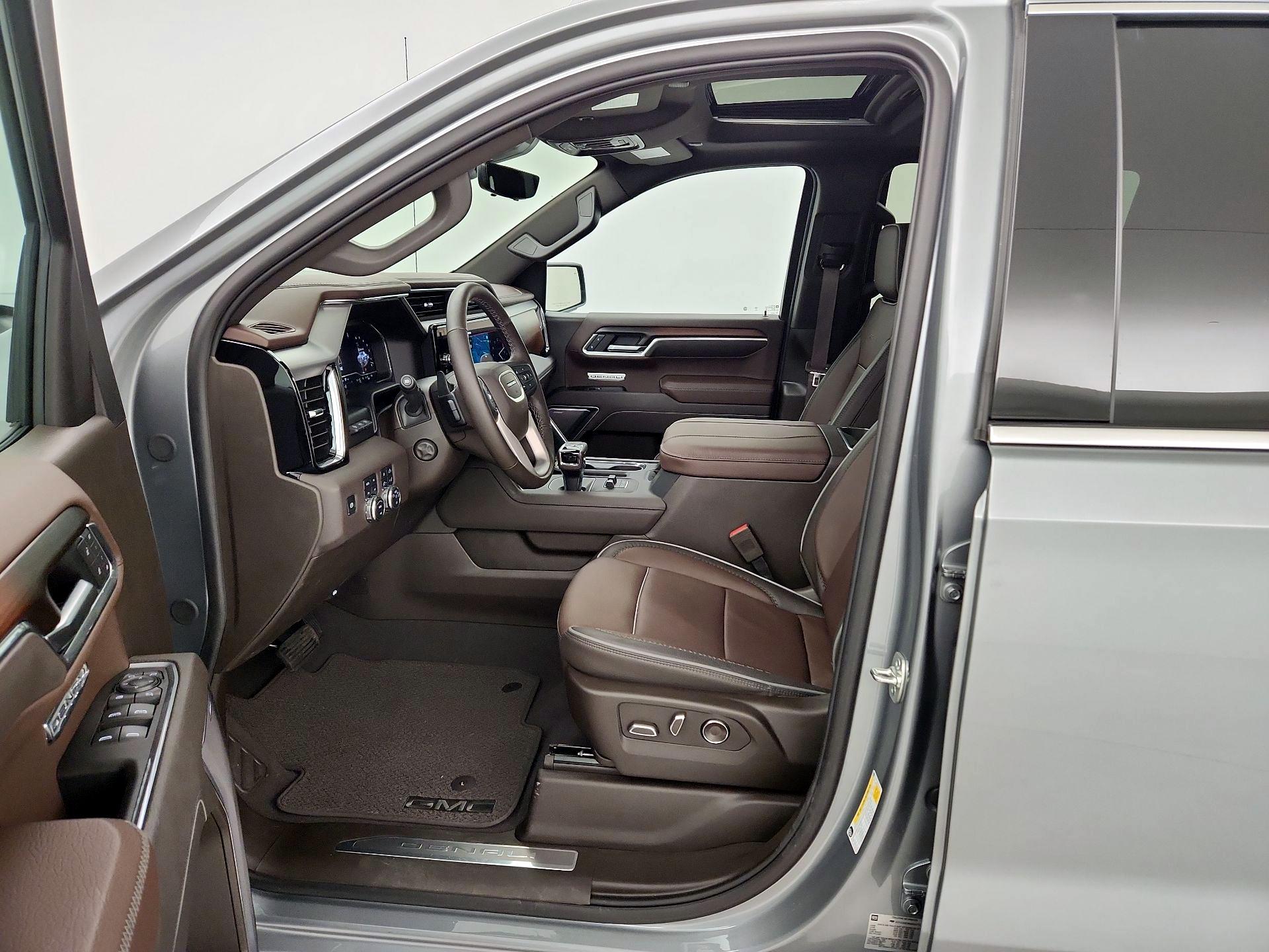 Thumbnail: 2025 GMC Sierra 1500 - 9