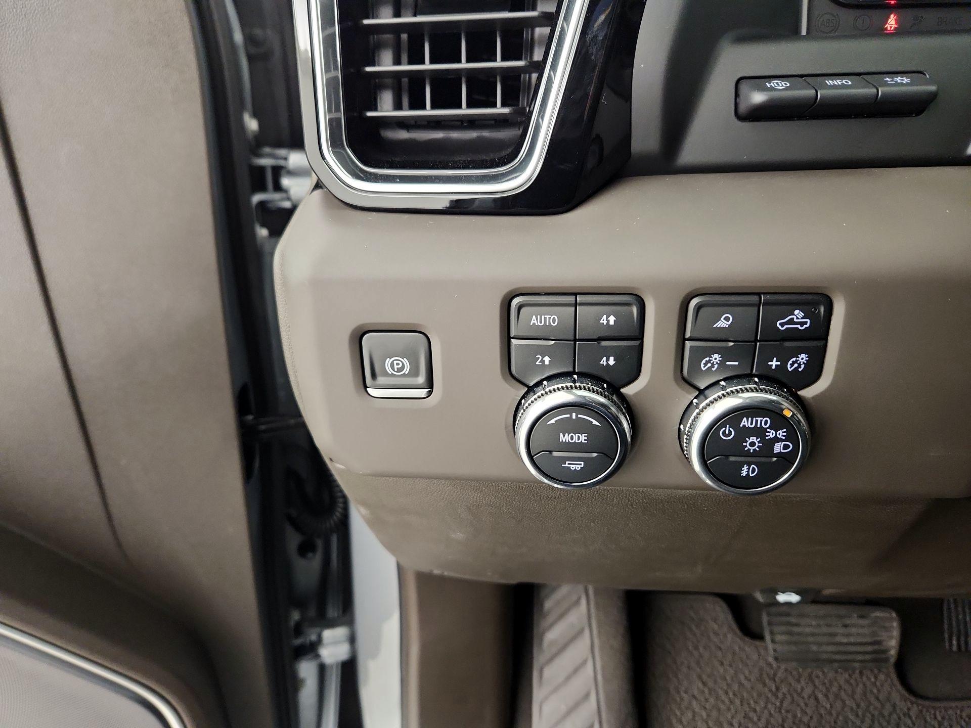 Thumbnail: 2025 GMC Sierra 1500 - 11