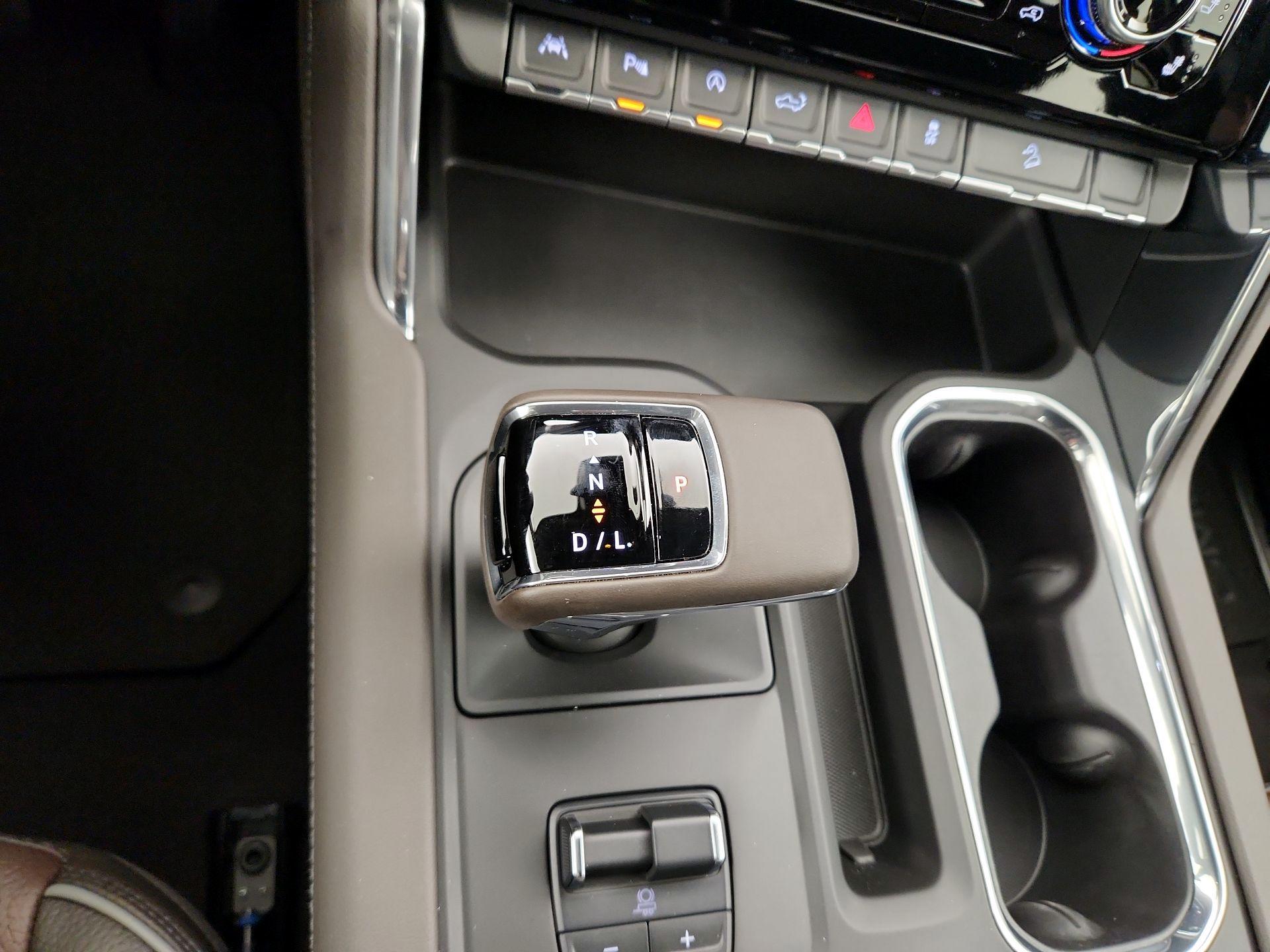 Thumbnail: 2025 GMC Sierra 1500 - 16