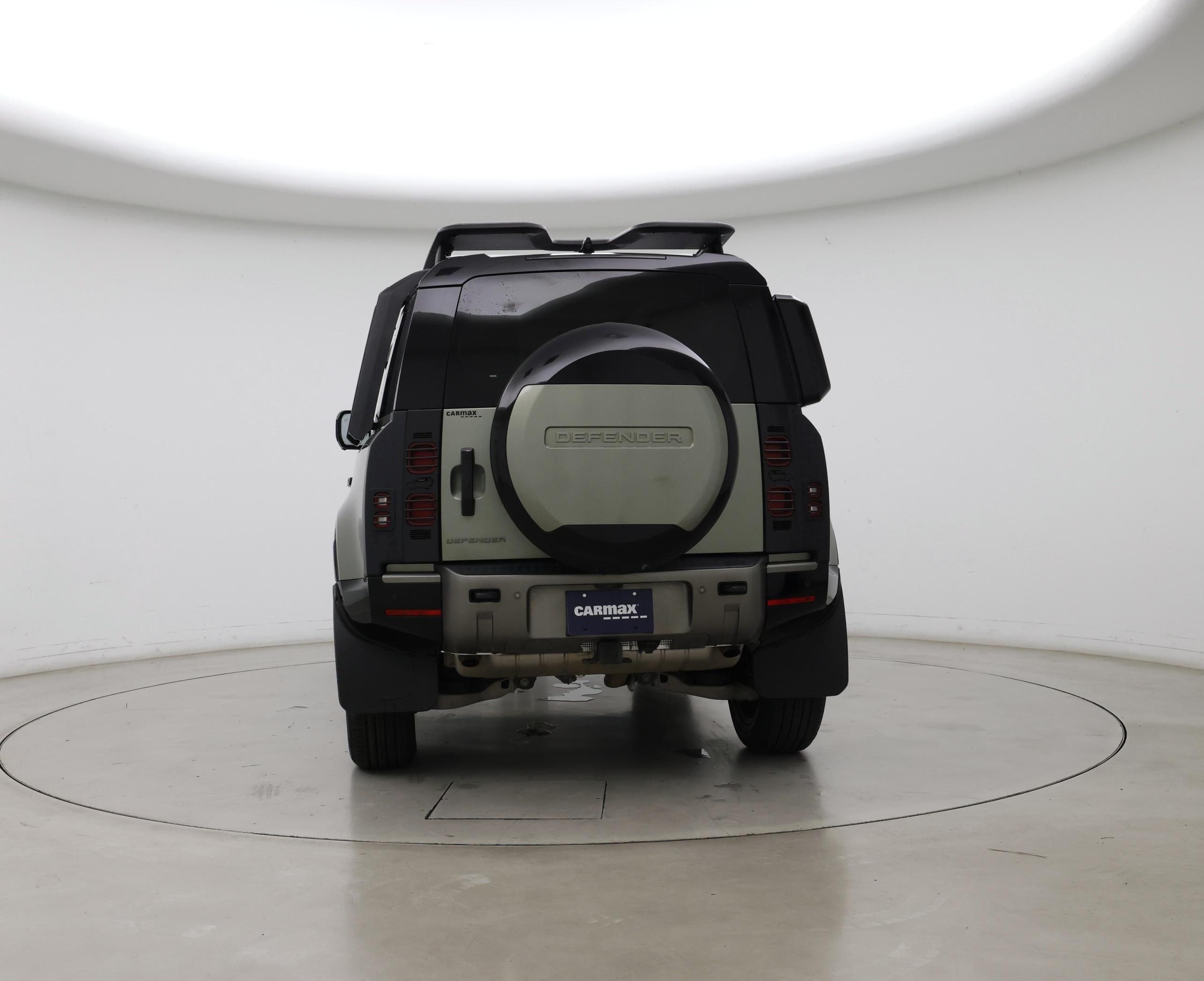 Thumbnail: 2024 Land Rover Defender - 6