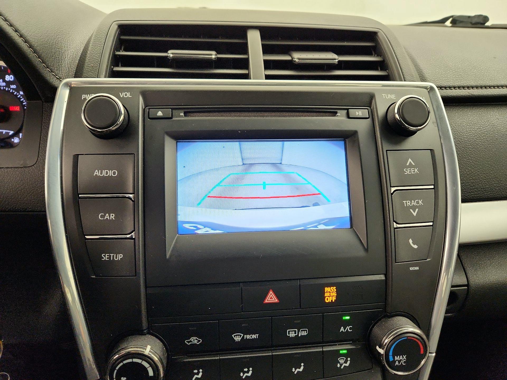 Thumbnail: 2015 Toyota Camry - 14