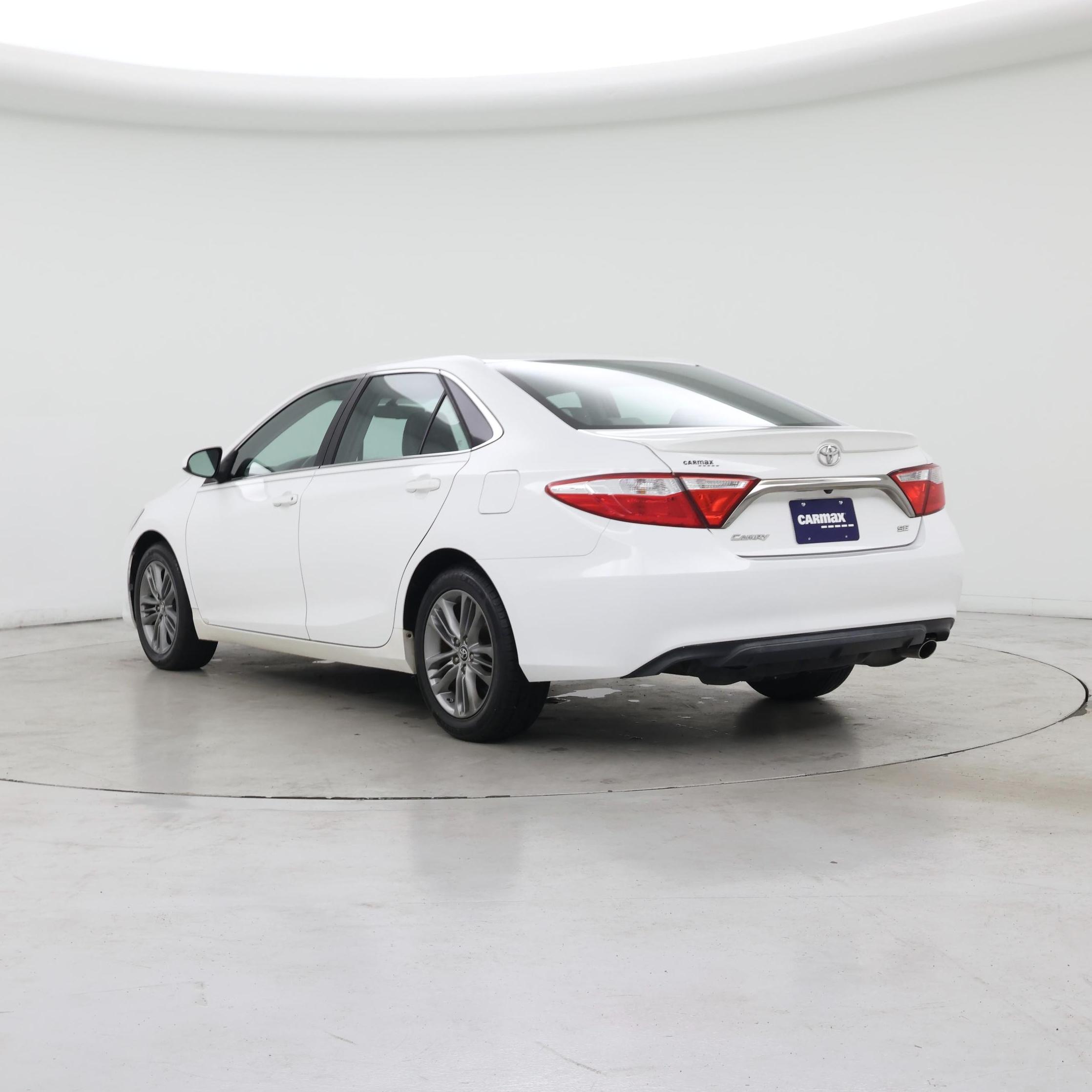 Thumbnail: 2015 Toyota Camry - 2