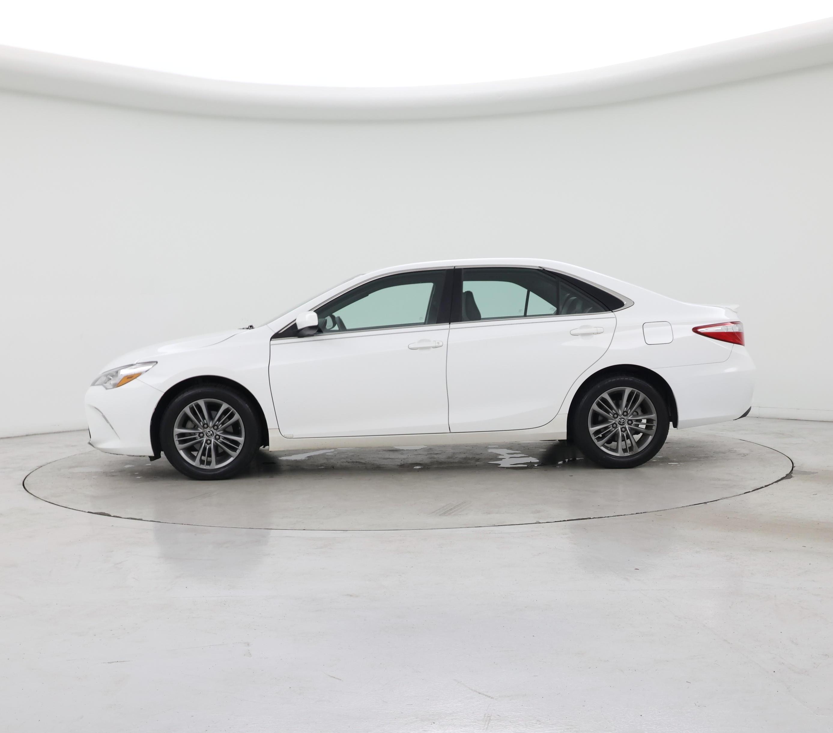 Thumbnail: 2015 Toyota Camry - 3