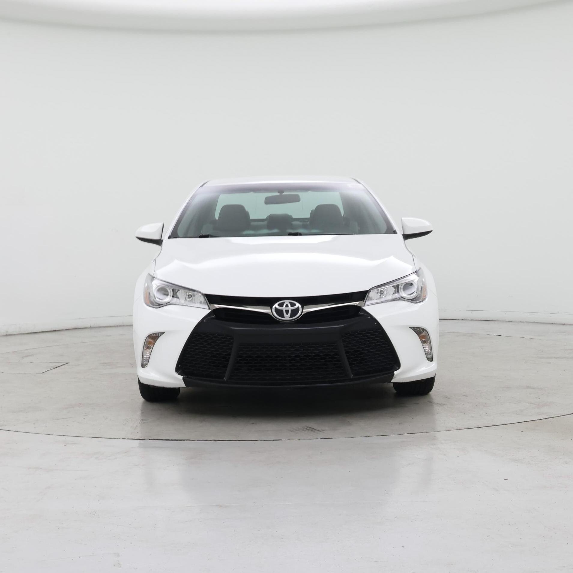 Thumbnail: 2015 Toyota Camry - 5