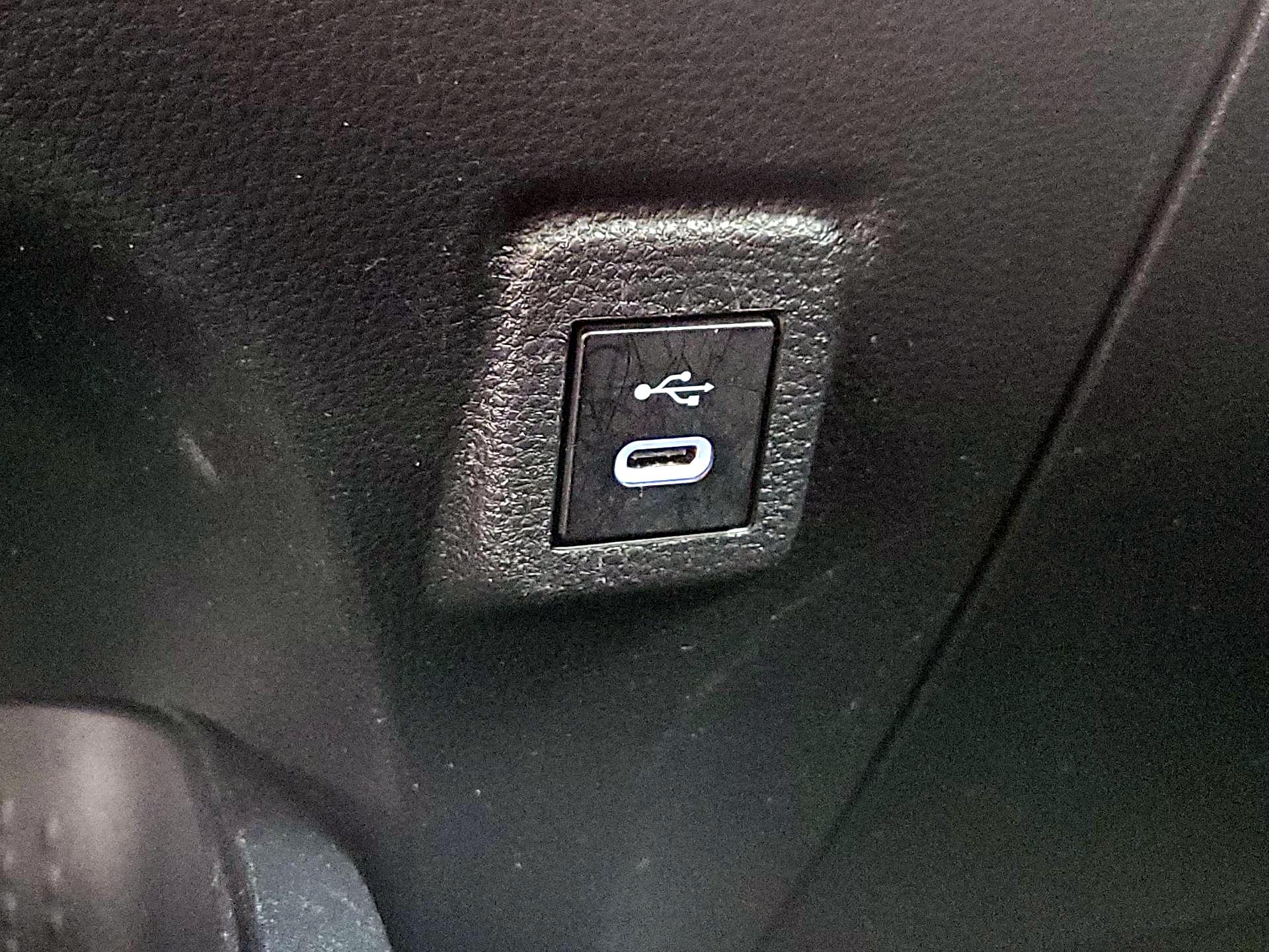 Thumbnail: 2024 Toyota Corolla - 18