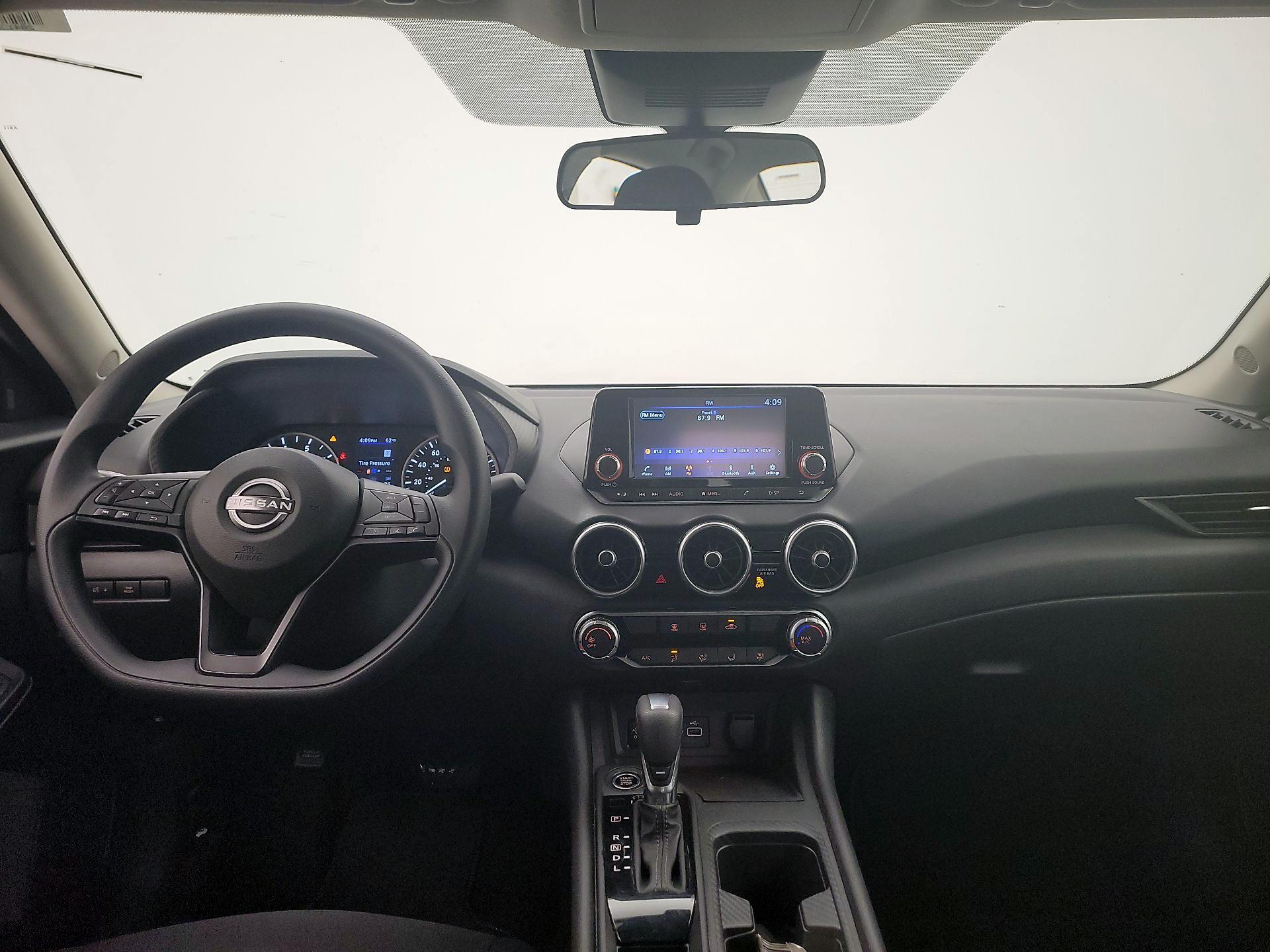 Thumbnail: 2024 Nissan Sentra - 9