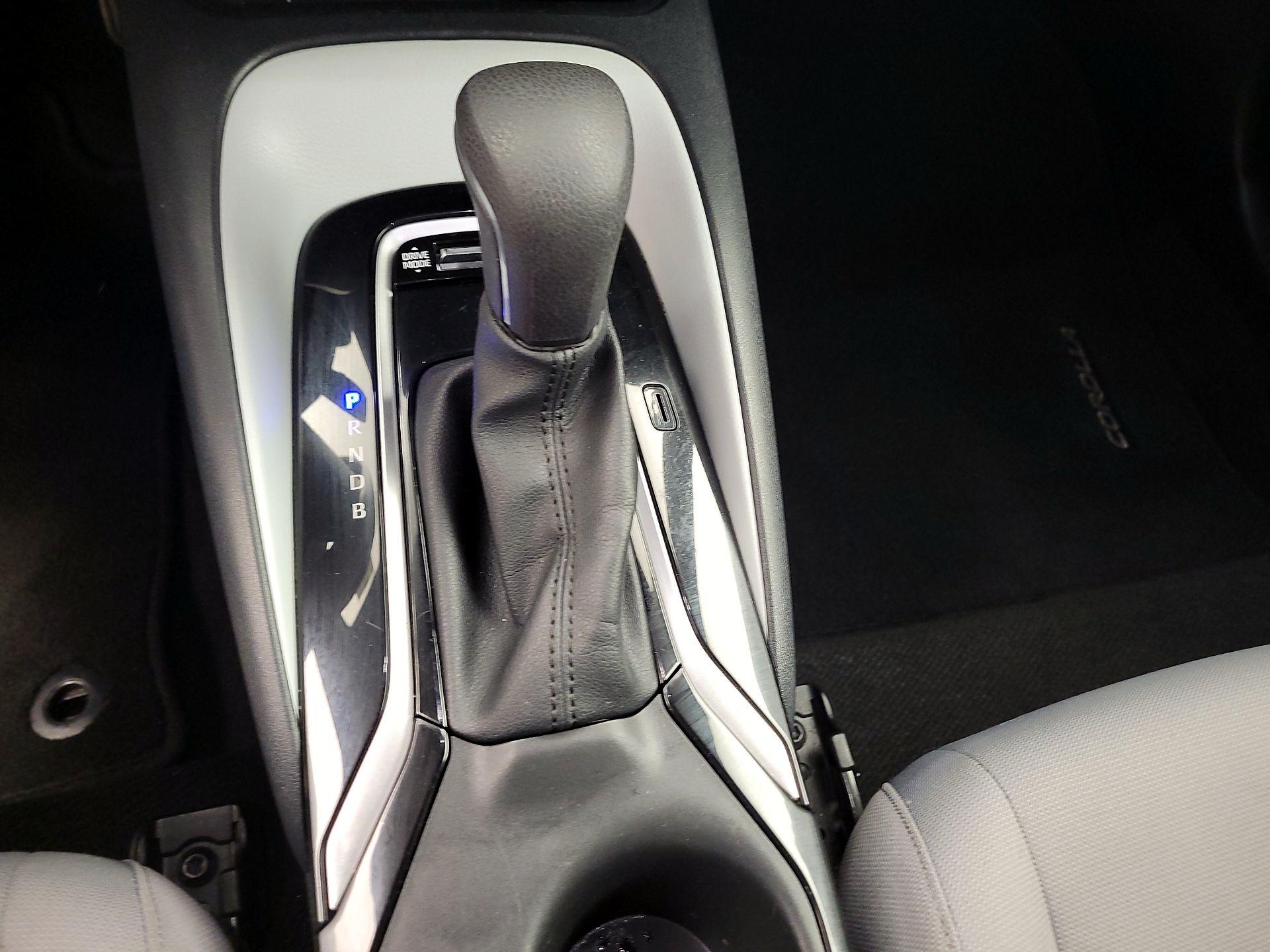 Thumbnail: 2023 Toyota Corolla - 17