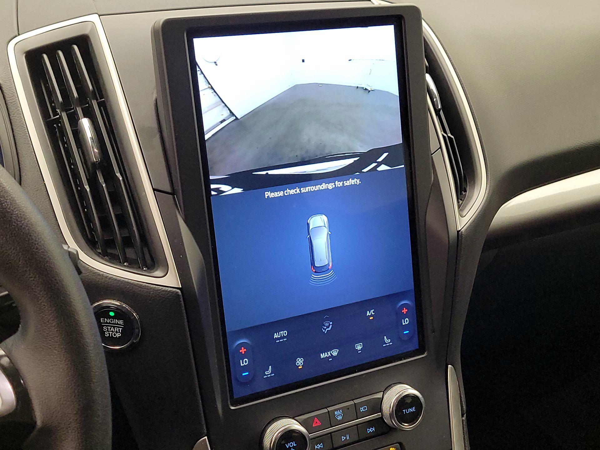 Thumbnail: 2024 Ford Edge - 14