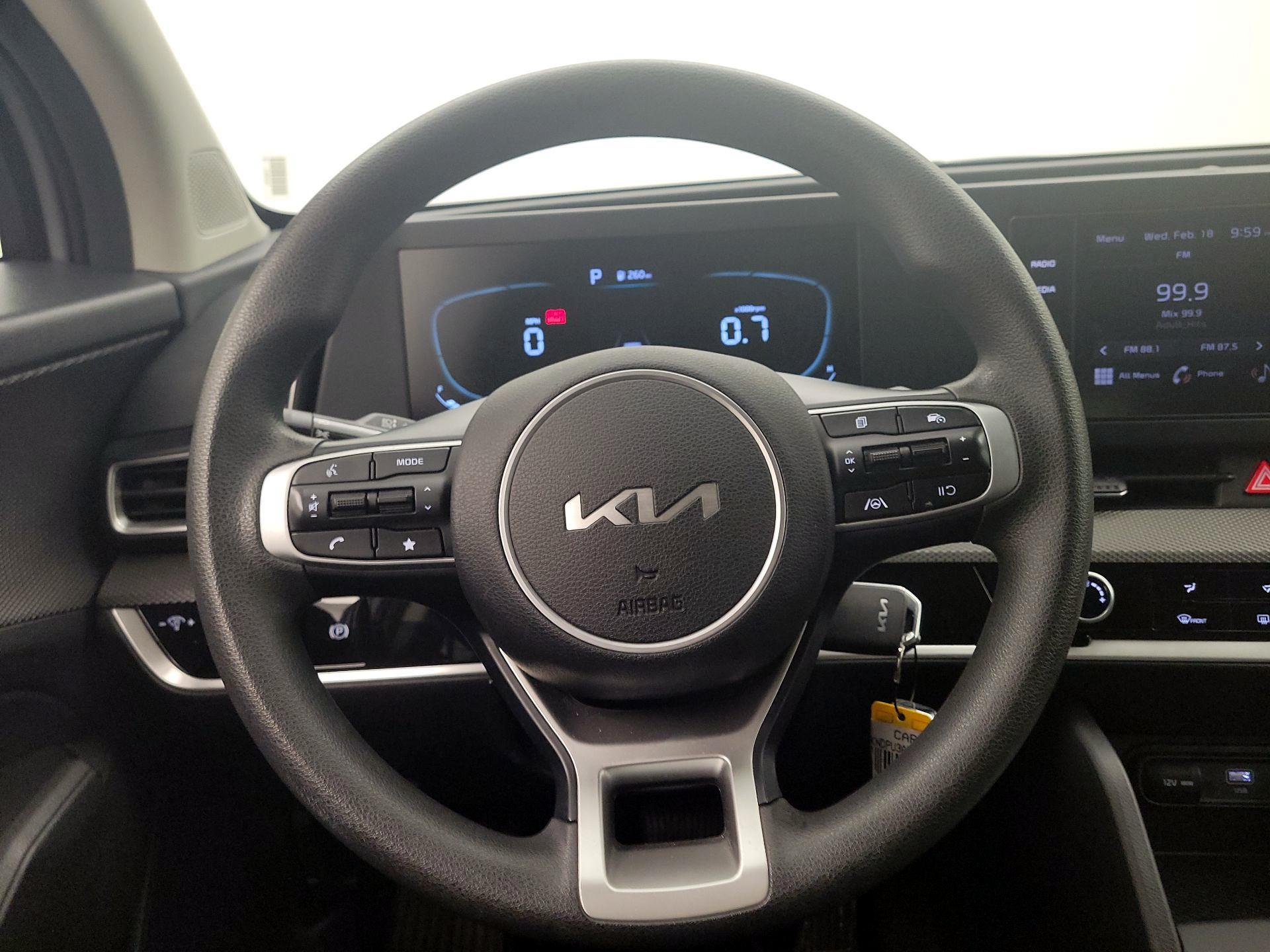 Thumbnail: 2023 Kia Sportage - 10