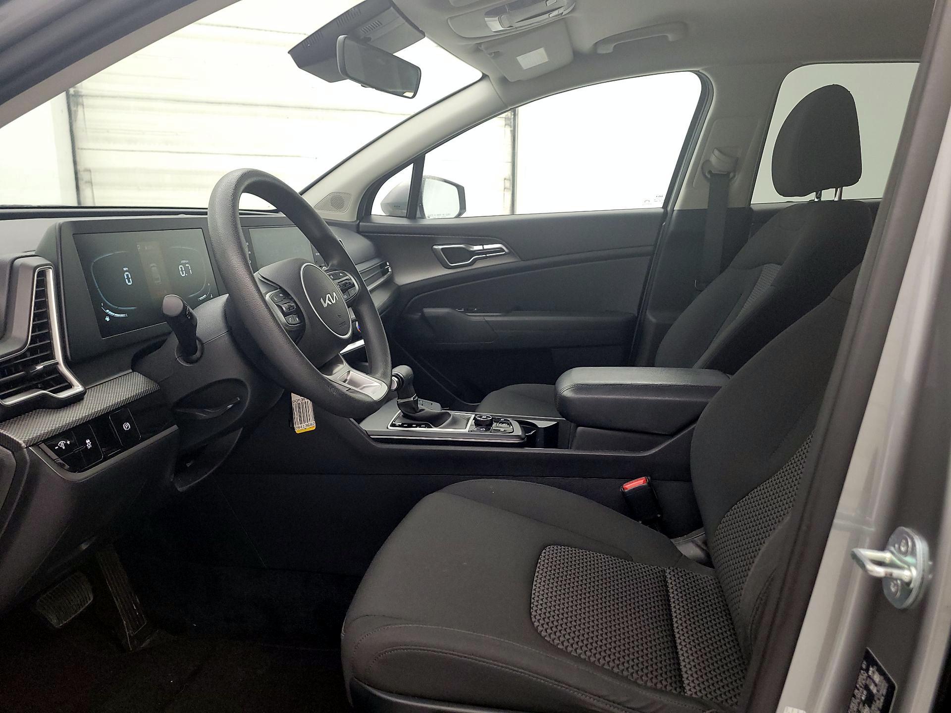 Thumbnail: 2023 Kia Sportage - 11