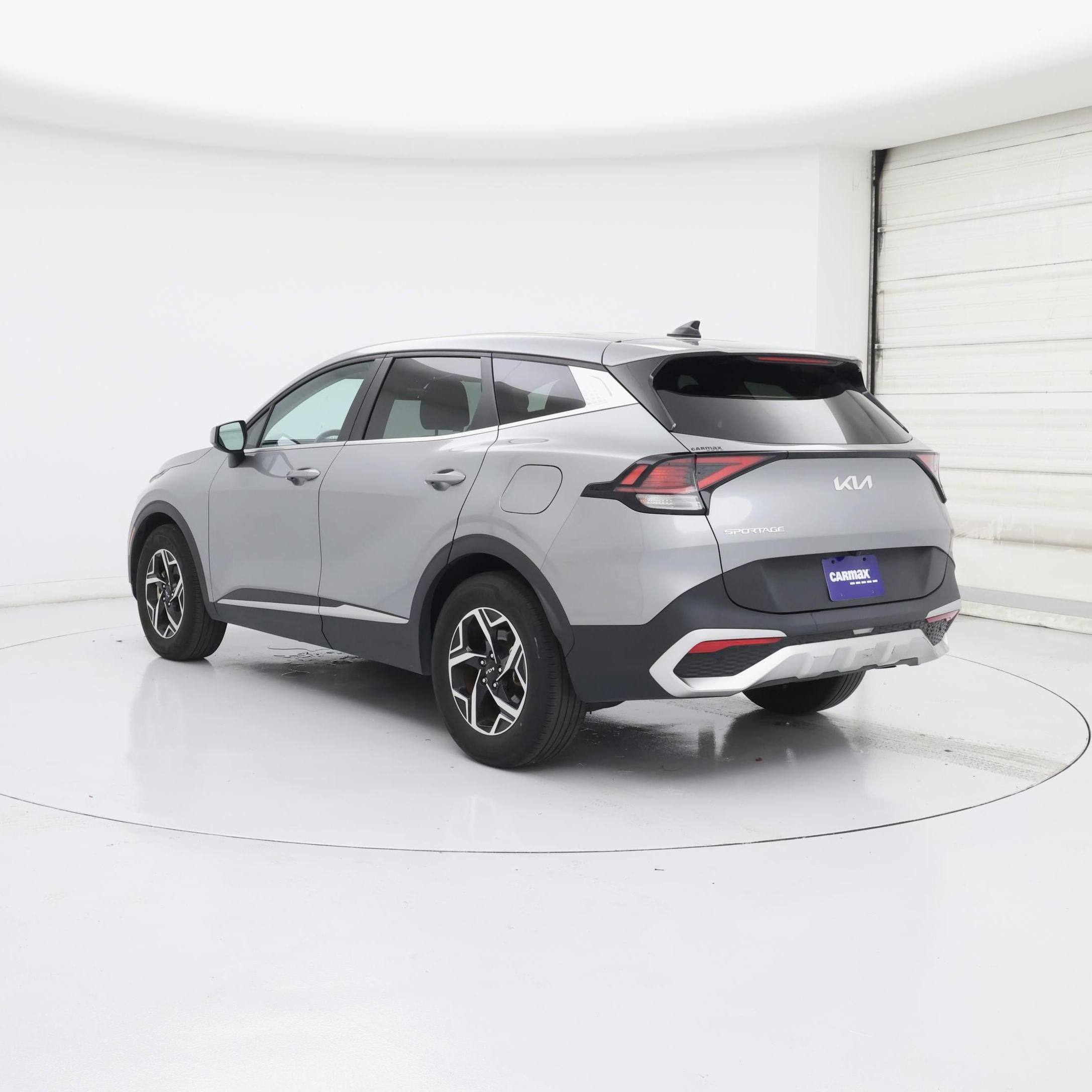 Thumbnail: 2023 Kia Sportage - 2