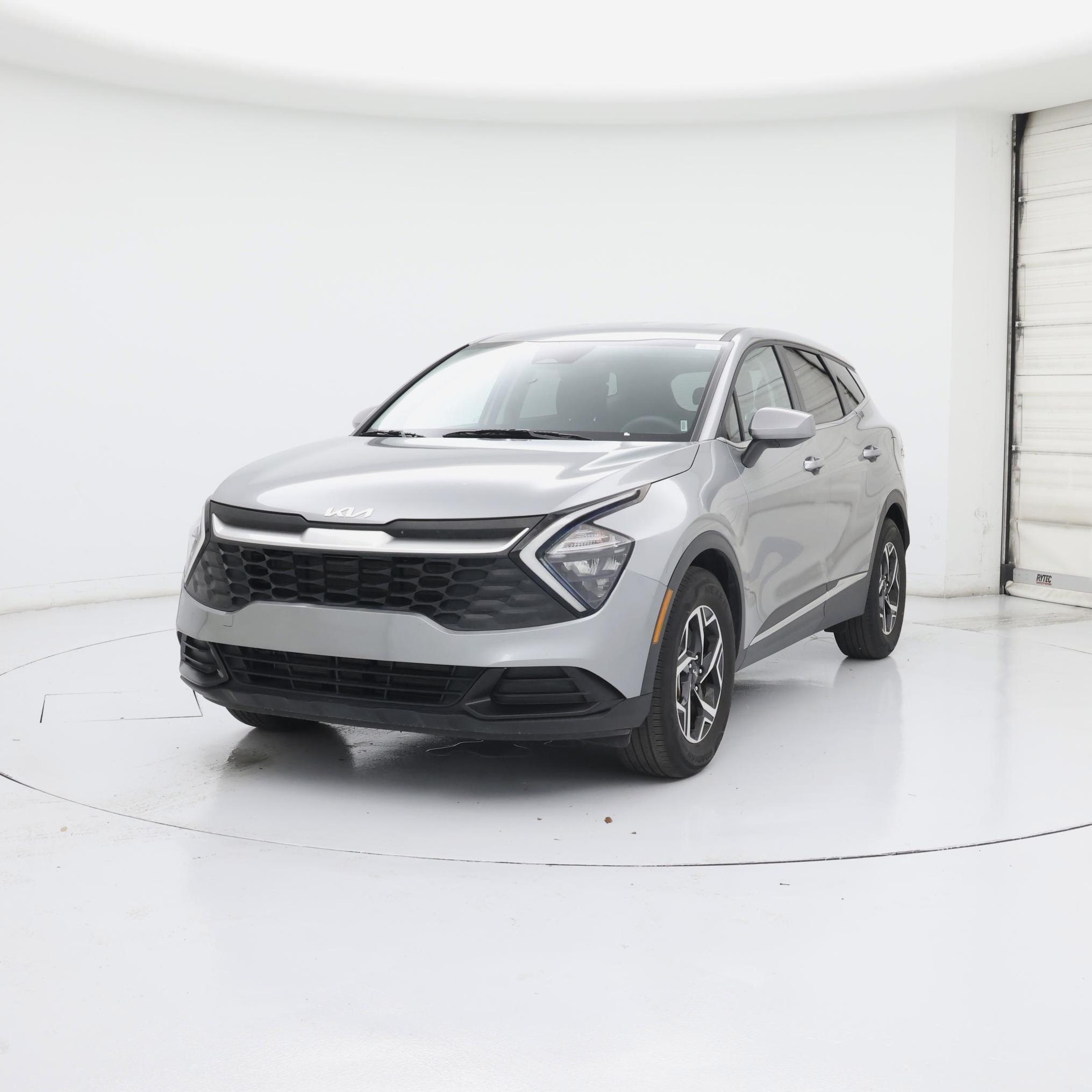 Thumbnail: 2023 Kia Sportage - 4