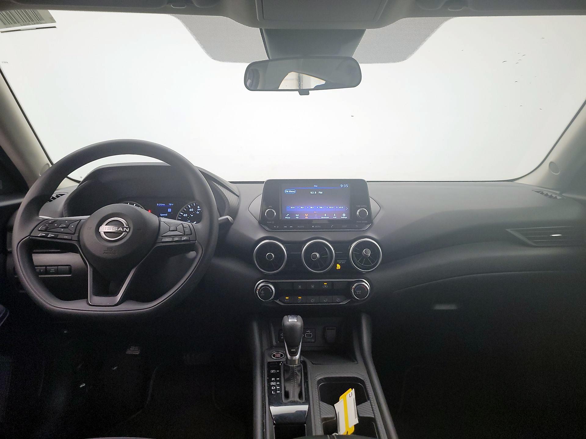 Thumbnail: 2024 Nissan Sentra - 9