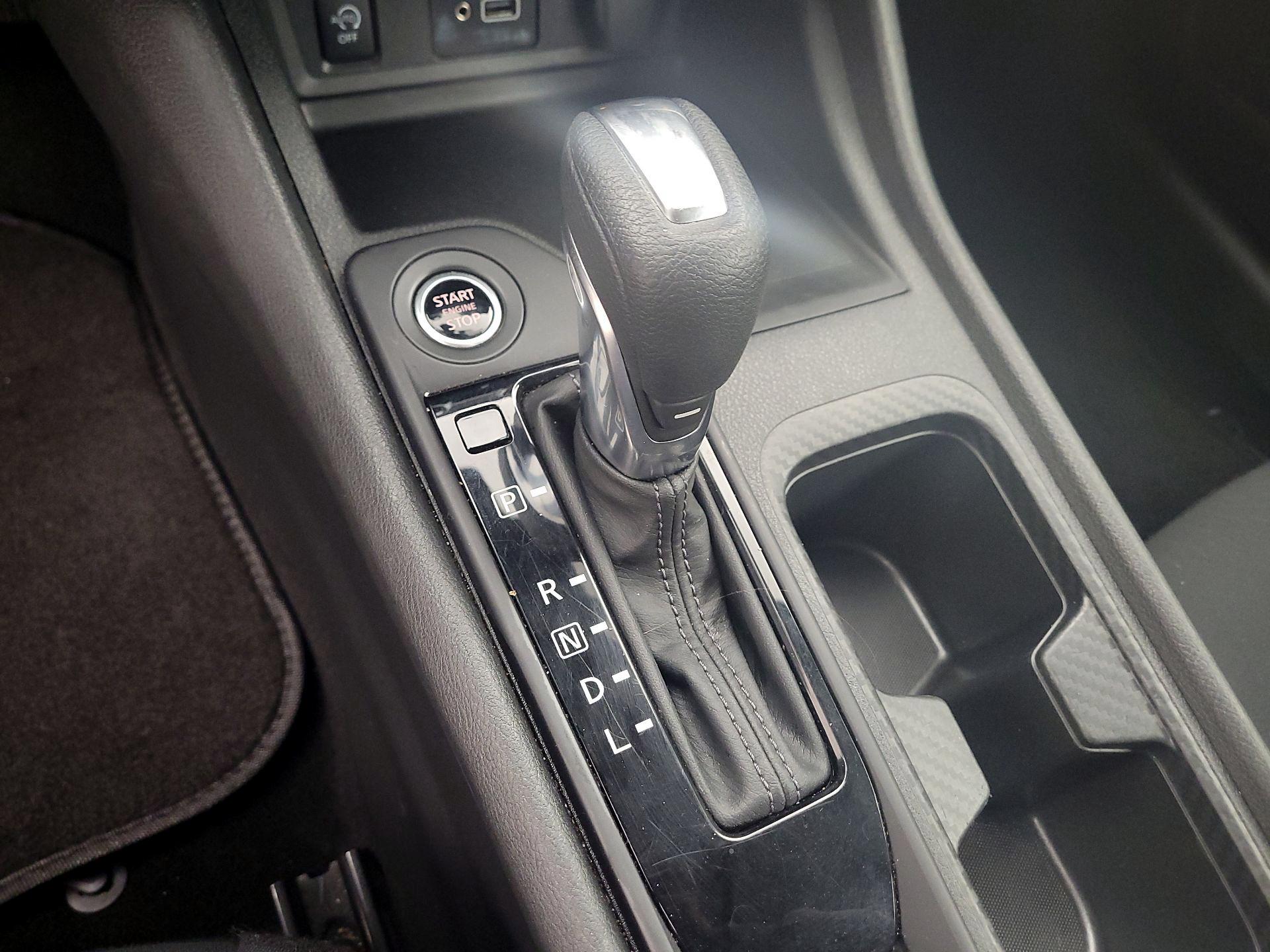 Thumbnail: 2024 Nissan Sentra - 17