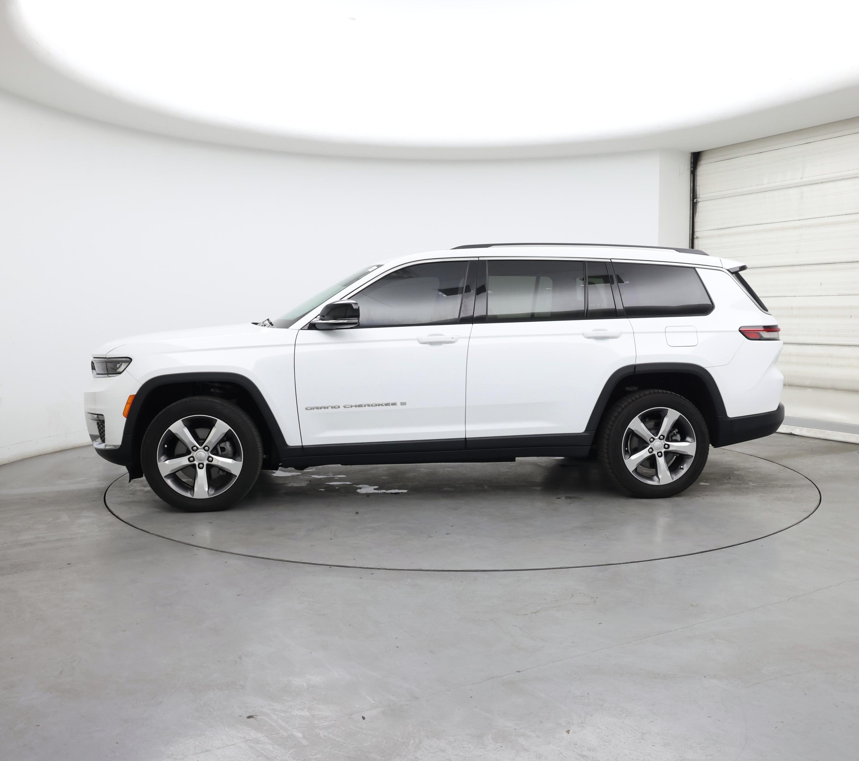 Thumbnail: 2022 Jeep Grand Cherokee L - 3