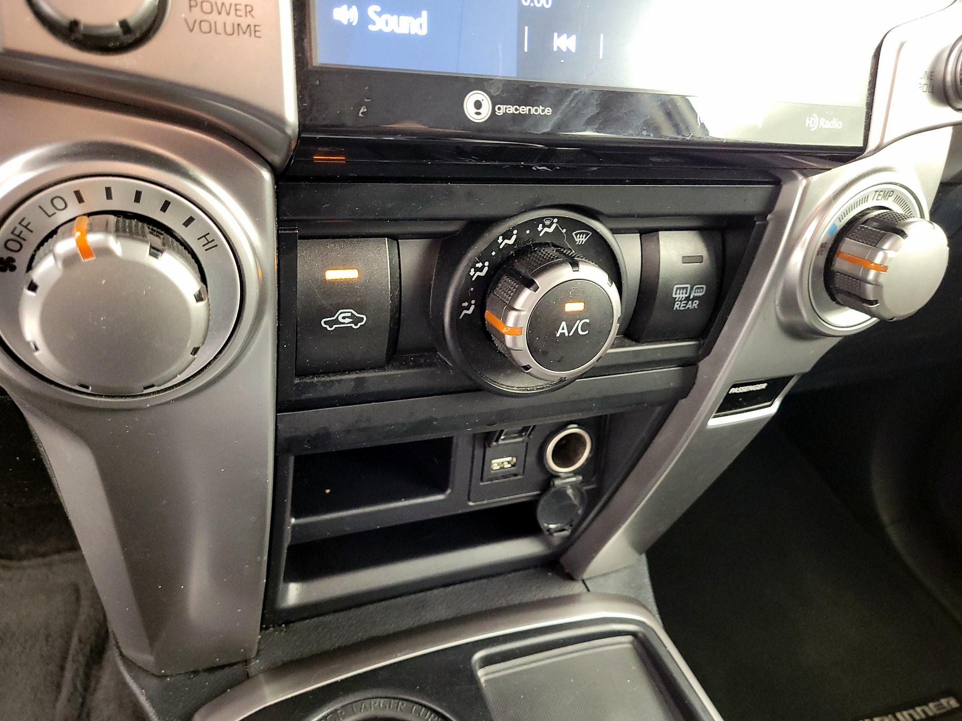 Thumbnail: 2024 Toyota 4Runner - 16