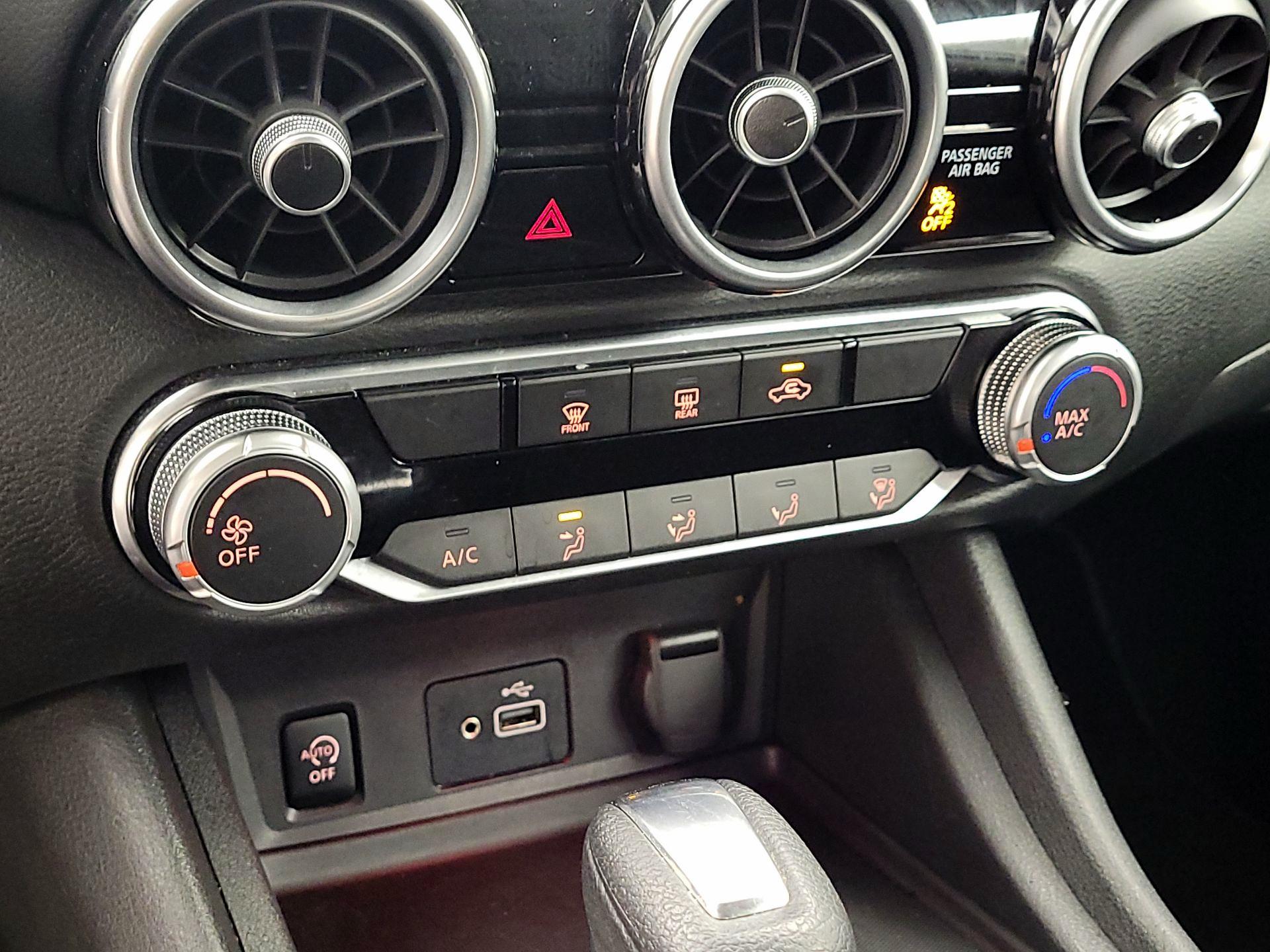 Thumbnail: 2024 Nissan Sentra - 16