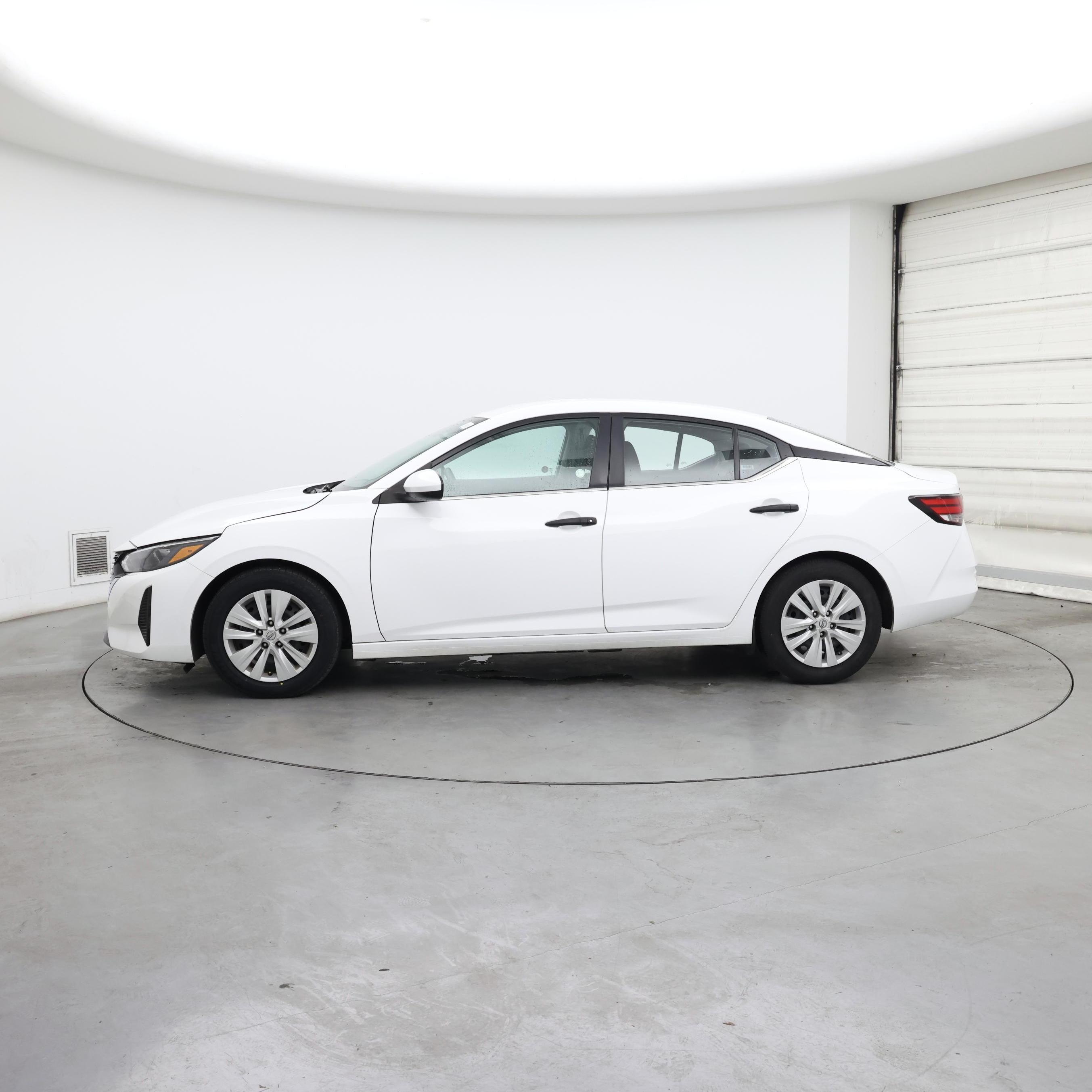 Thumbnail: 2024 Nissan Sentra - 3