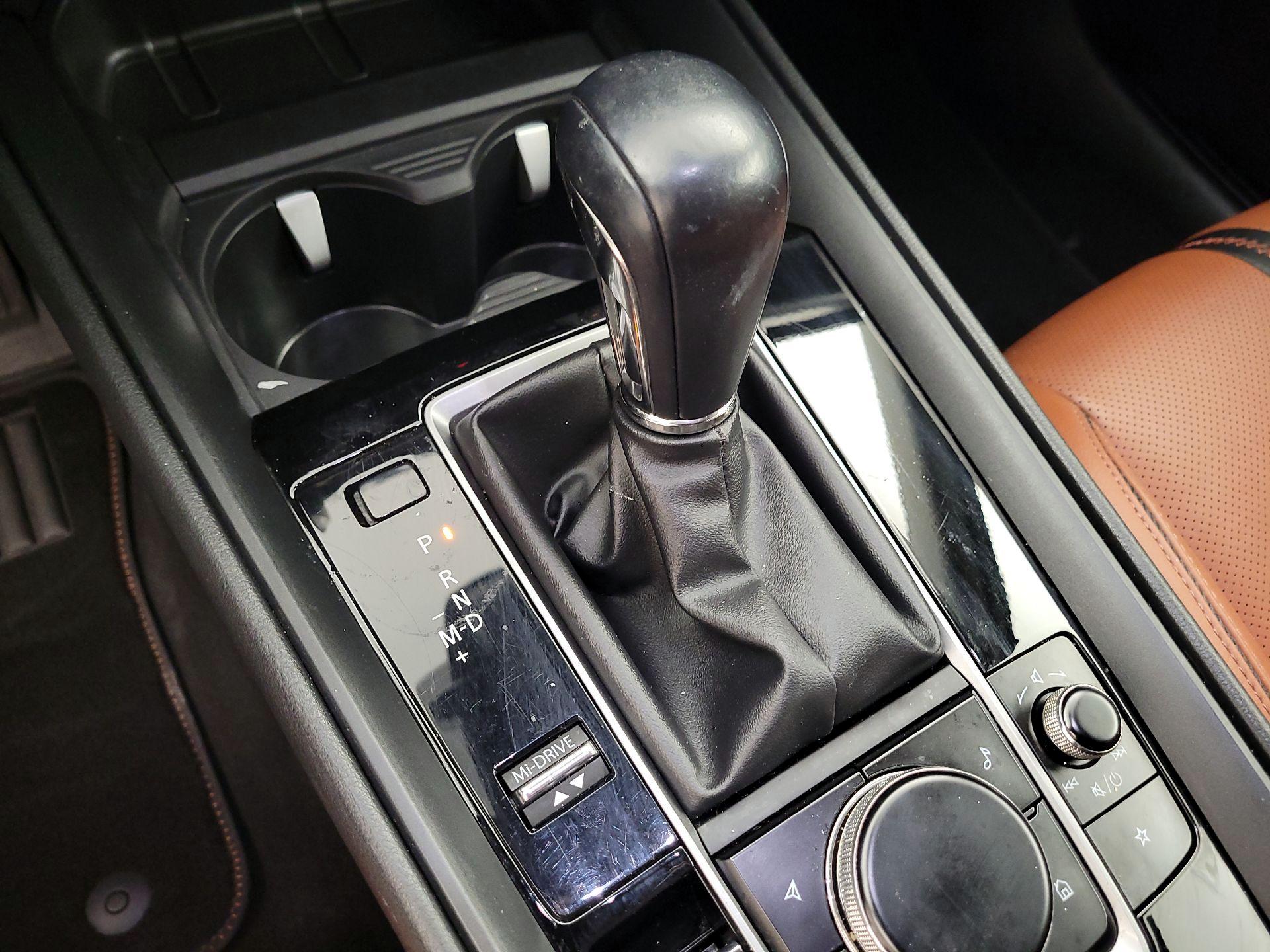 Thumbnail: 2023 Mazda CX-50 - 17