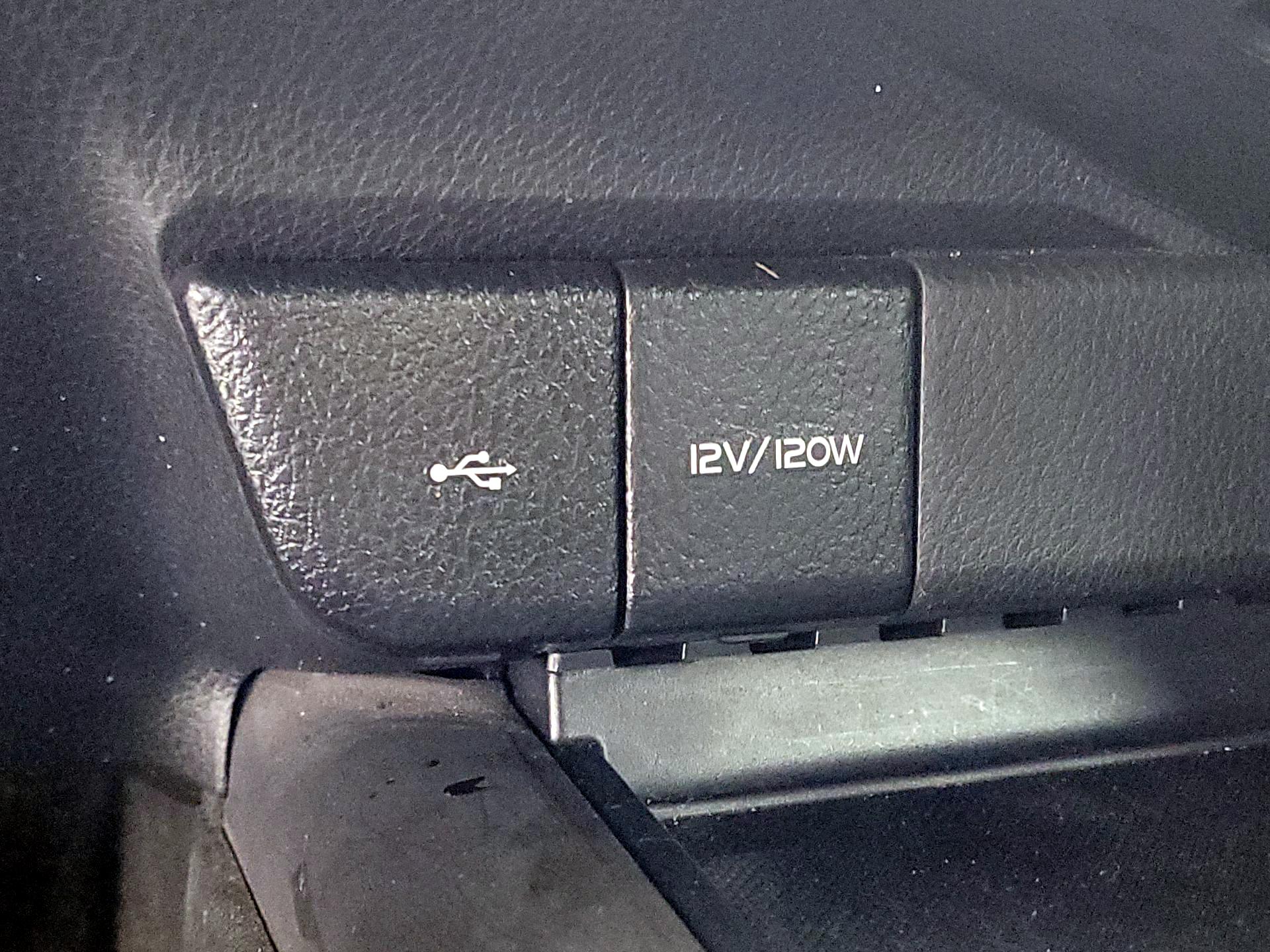 Thumbnail: 2024 Toyota Camry - 18