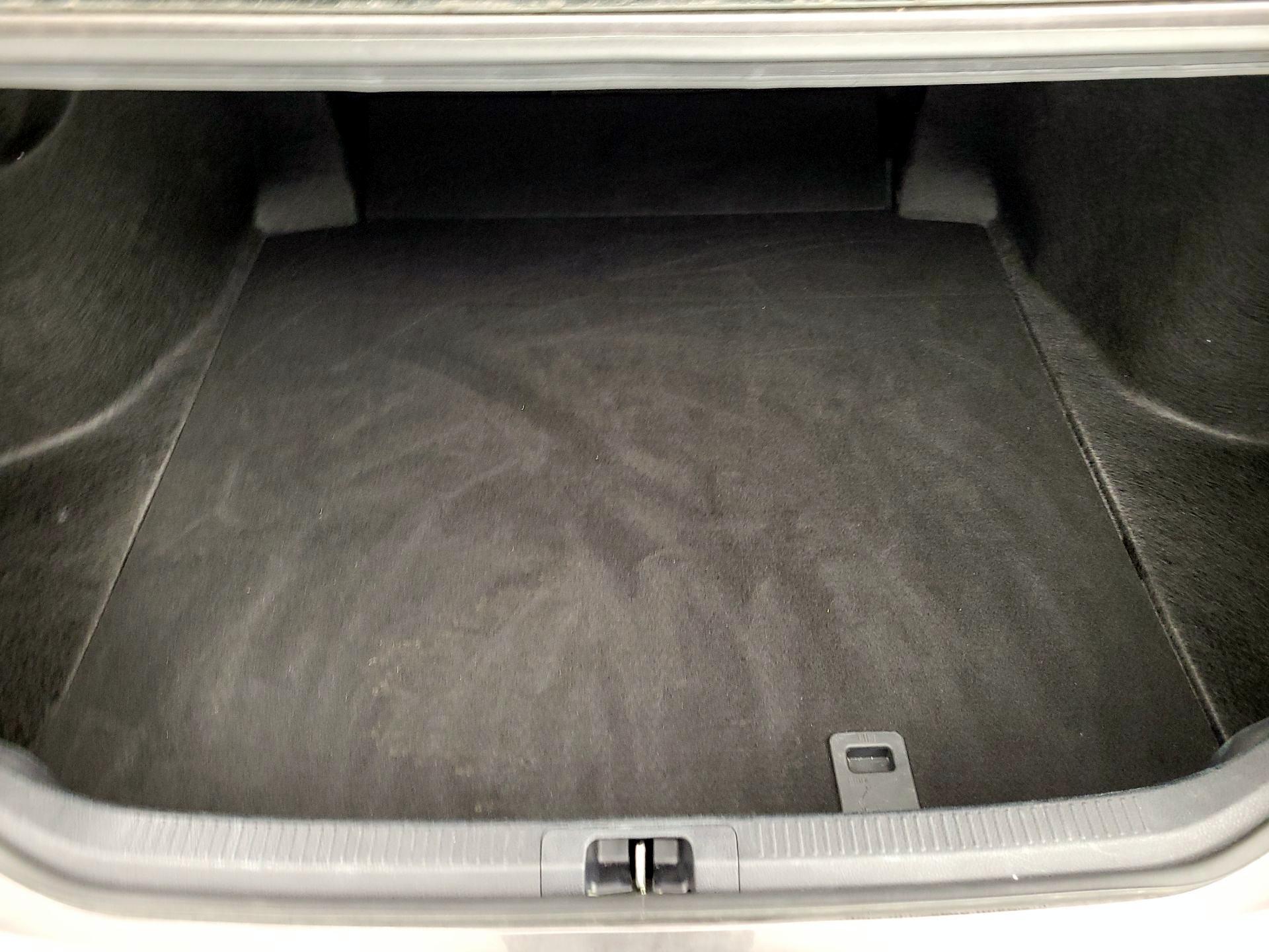 Thumbnail: 2024 Toyota Camry - 20