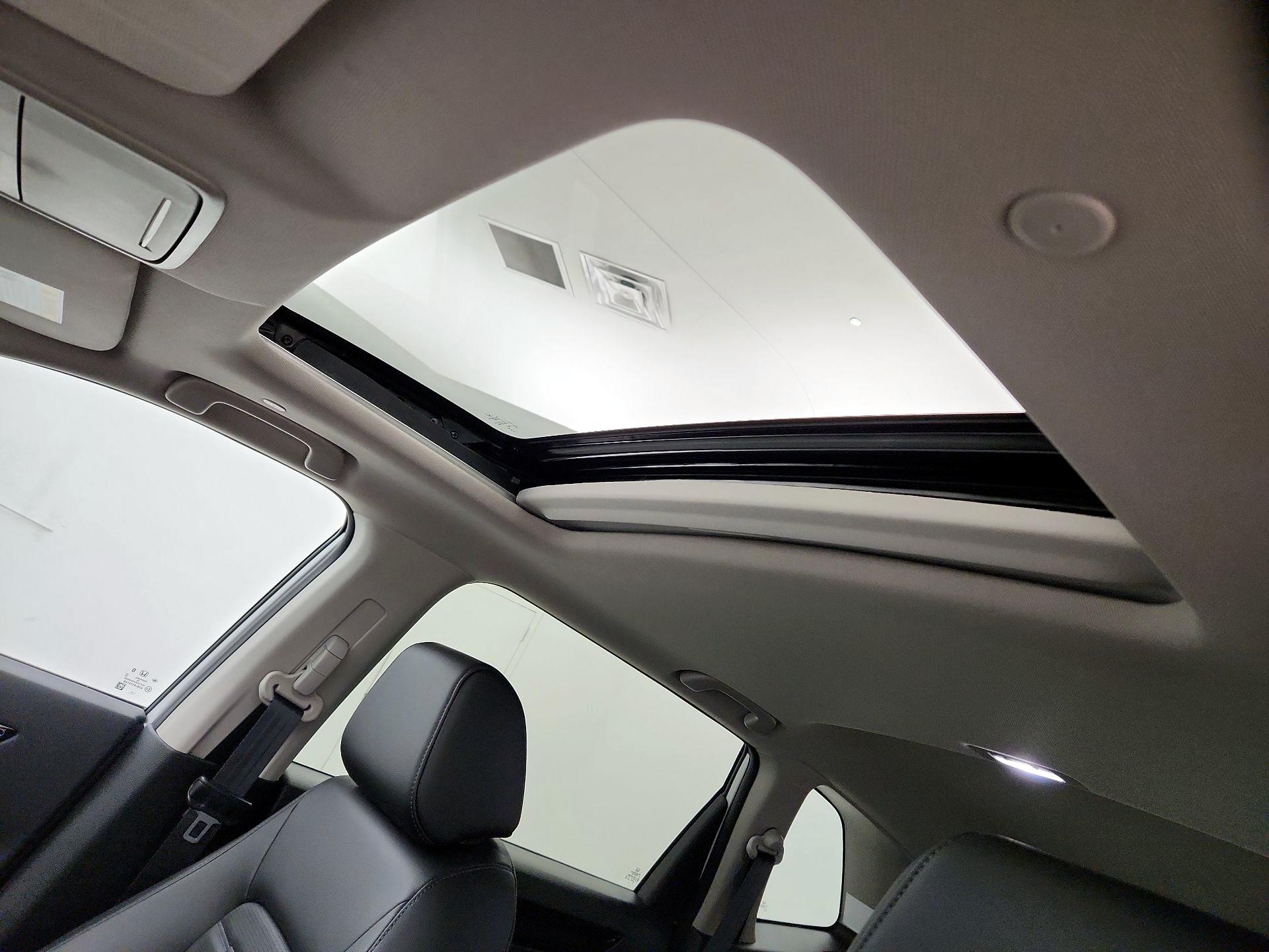 Thumbnail: 2025 Honda CR-V - 17