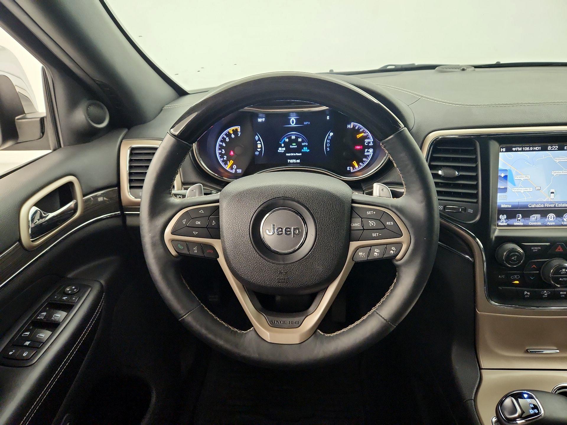 Thumbnail: 2015 Jeep Grand Cherokee - 10