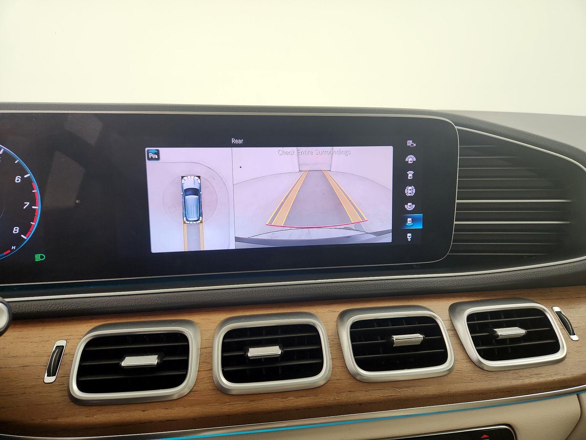 Thumbnail: 2020 Mercedes-Benz GLE - 15