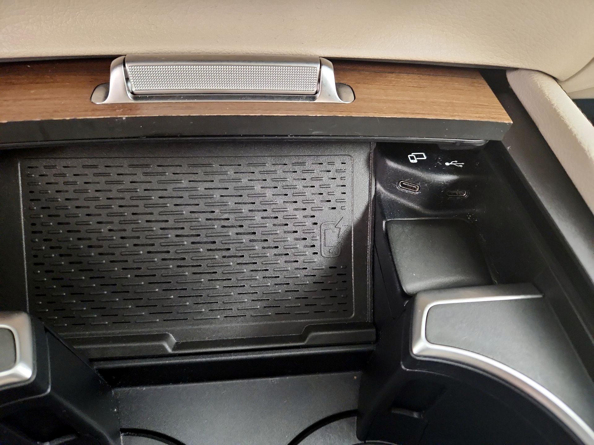 Thumbnail: 2020 Mercedes-Benz GLE - 19