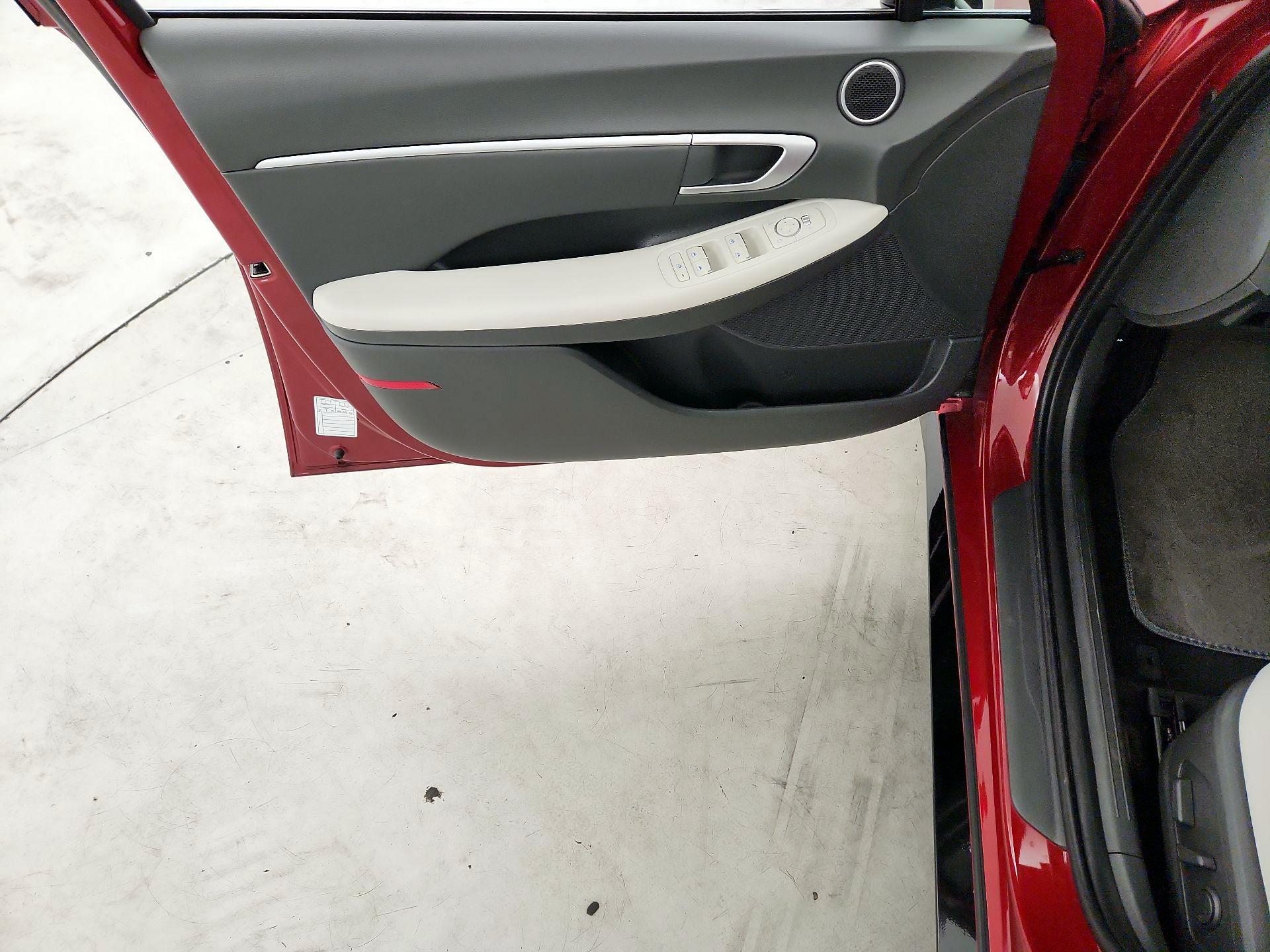 Thumbnail: 2025 Hyundai Sonata - 12