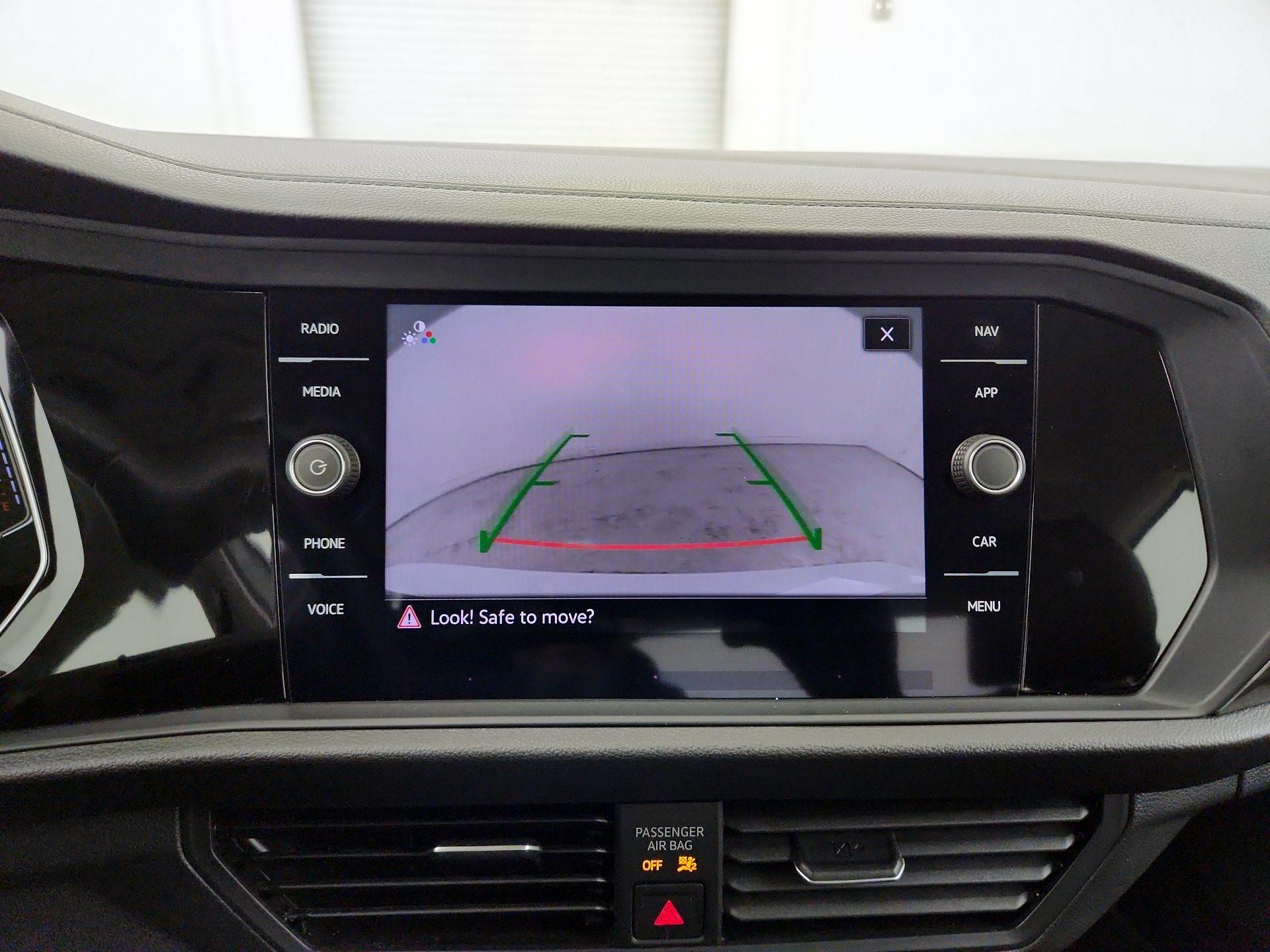 Thumbnail: 2024 Volkswagen Jetta - 13