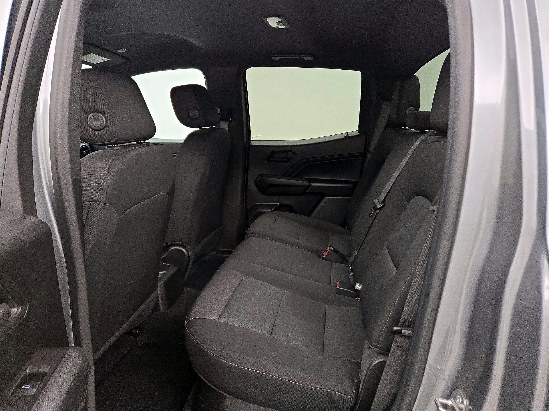 Thumbnail: 2023 Chevrolet Colorado - 18