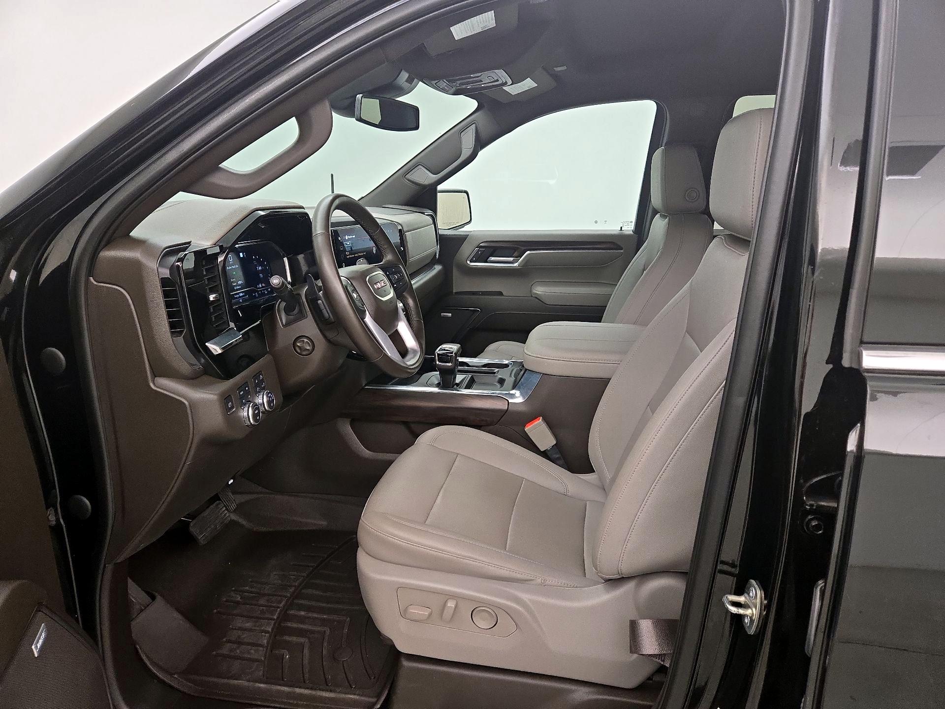 Thumbnail: 2023 GMC Sierra 1500 - 11