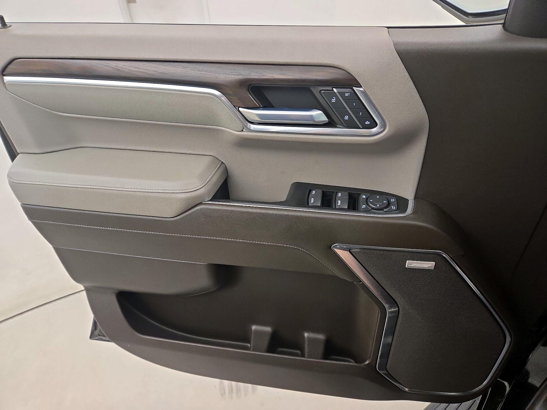 Thumbnail: 2023 GMC Sierra 1500 - 12