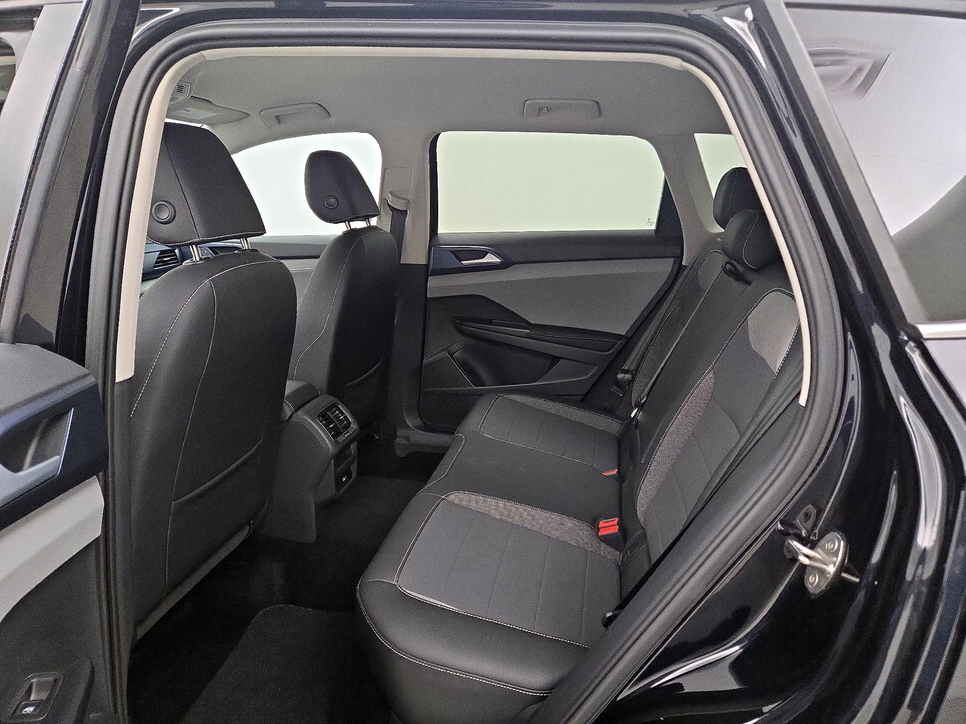 Thumbnail: 2024 Volkswagen Taos - 19