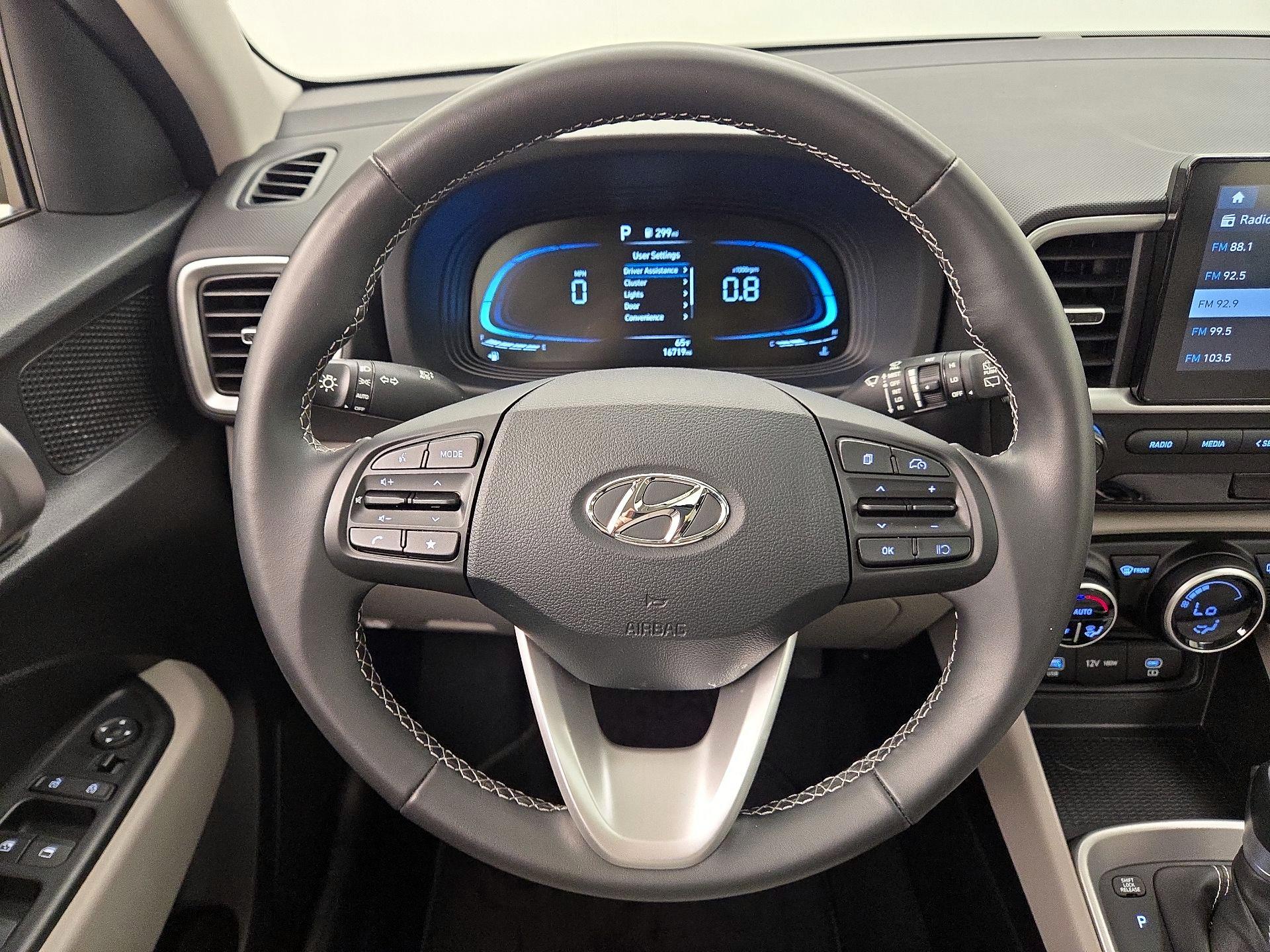 Thumbnail: 2025 Hyundai Venue - 10