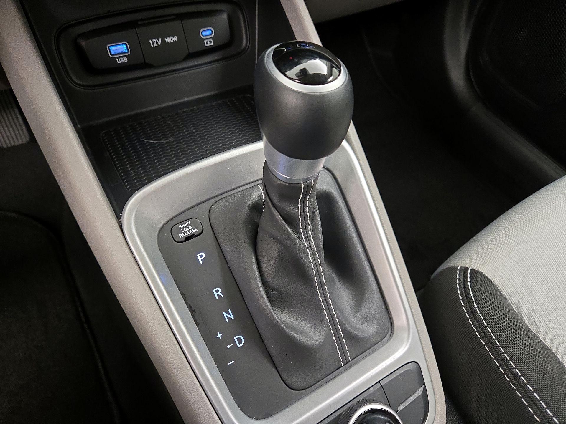 Thumbnail: 2025 Hyundai Venue - 17