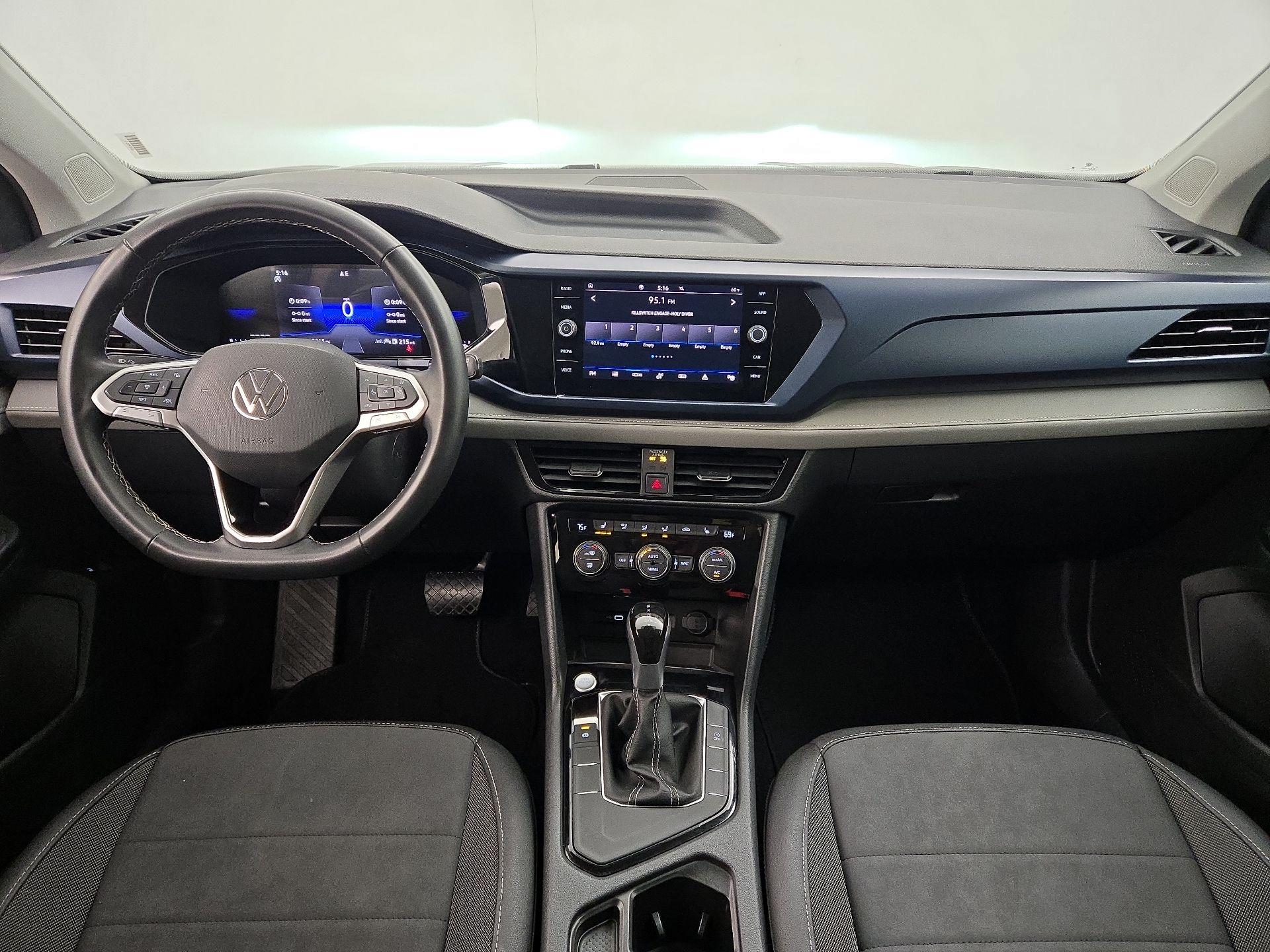 Thumbnail: 2024 Volkswagen Taos - 9