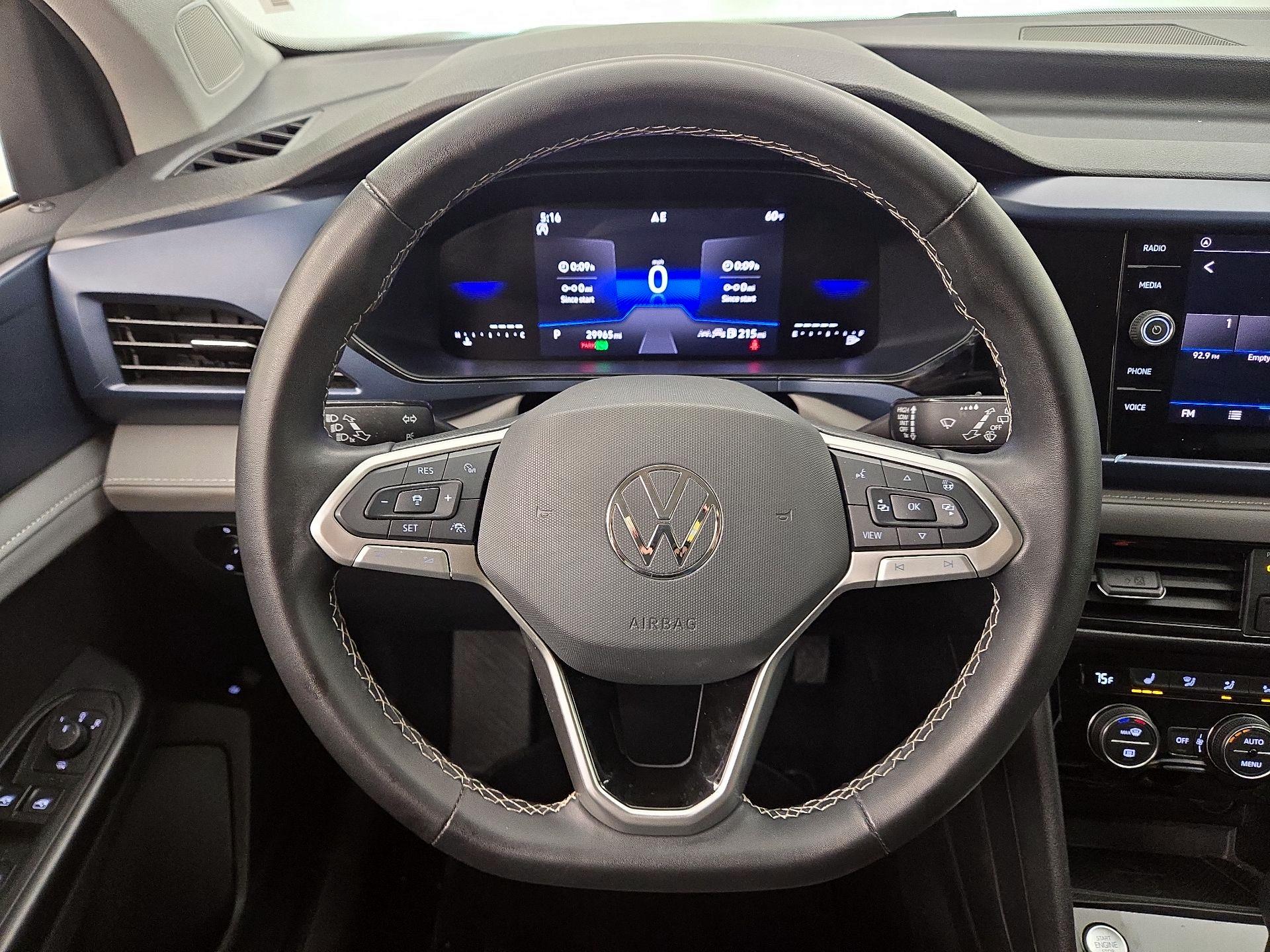 Thumbnail: 2024 Volkswagen Taos - 10