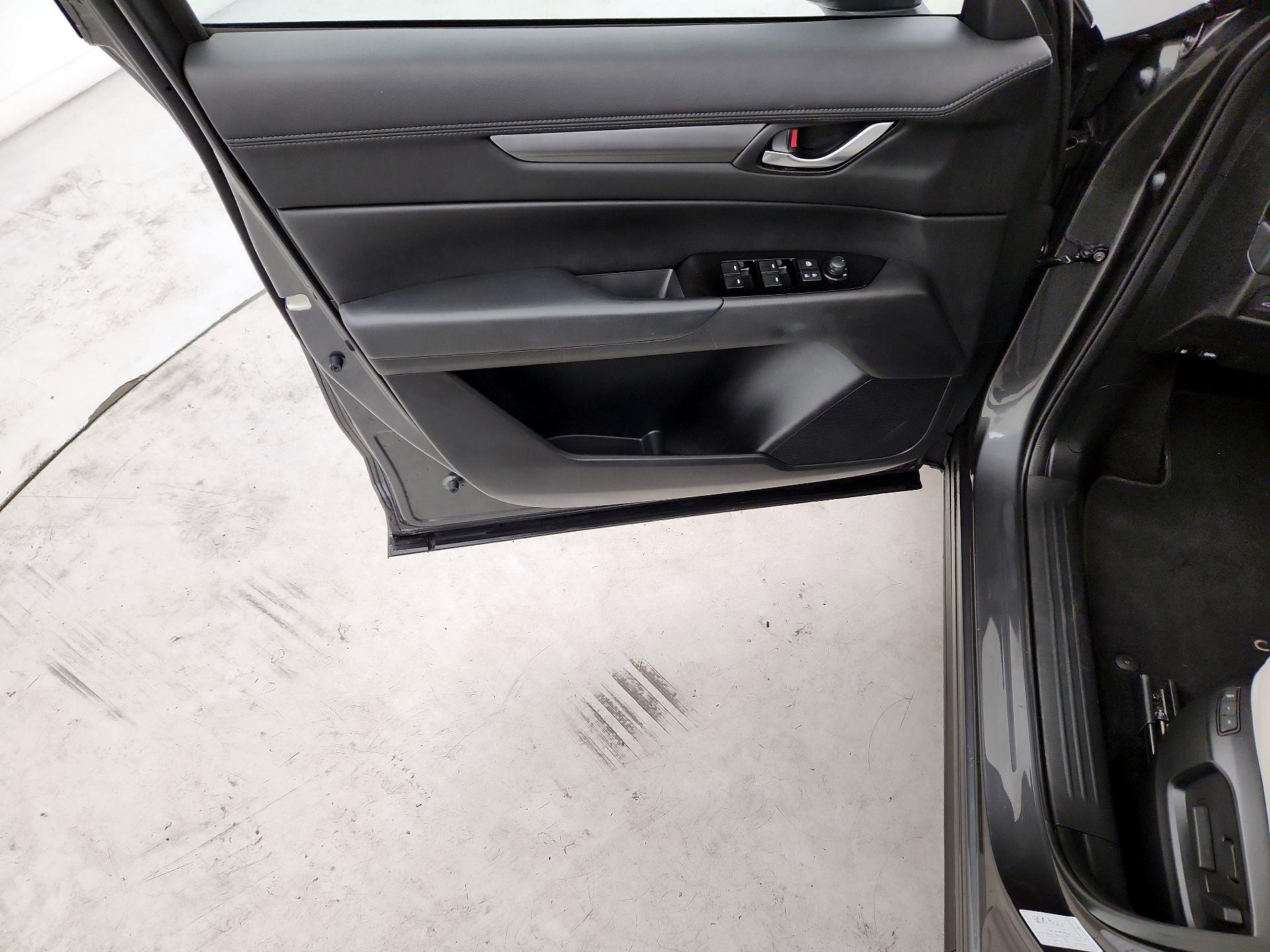 Thumbnail: 2025 Mazda CX-5 - 10