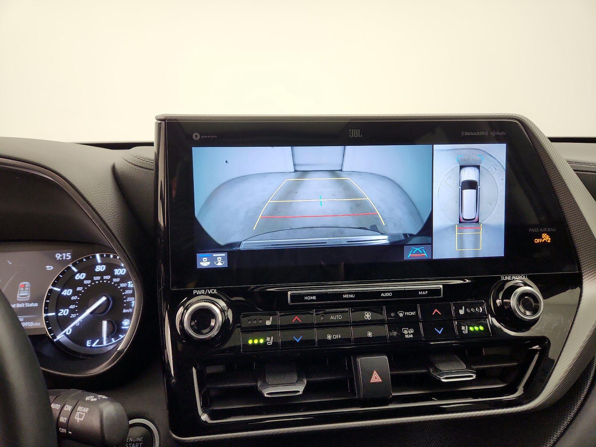 Thumbnail: 2021 Toyota Highlander - 15