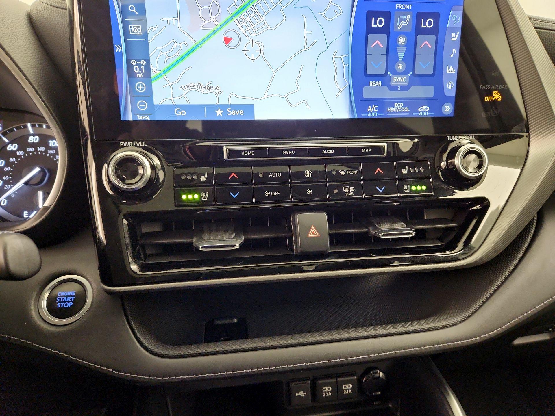 Thumbnail: 2021 Toyota Highlander - 17