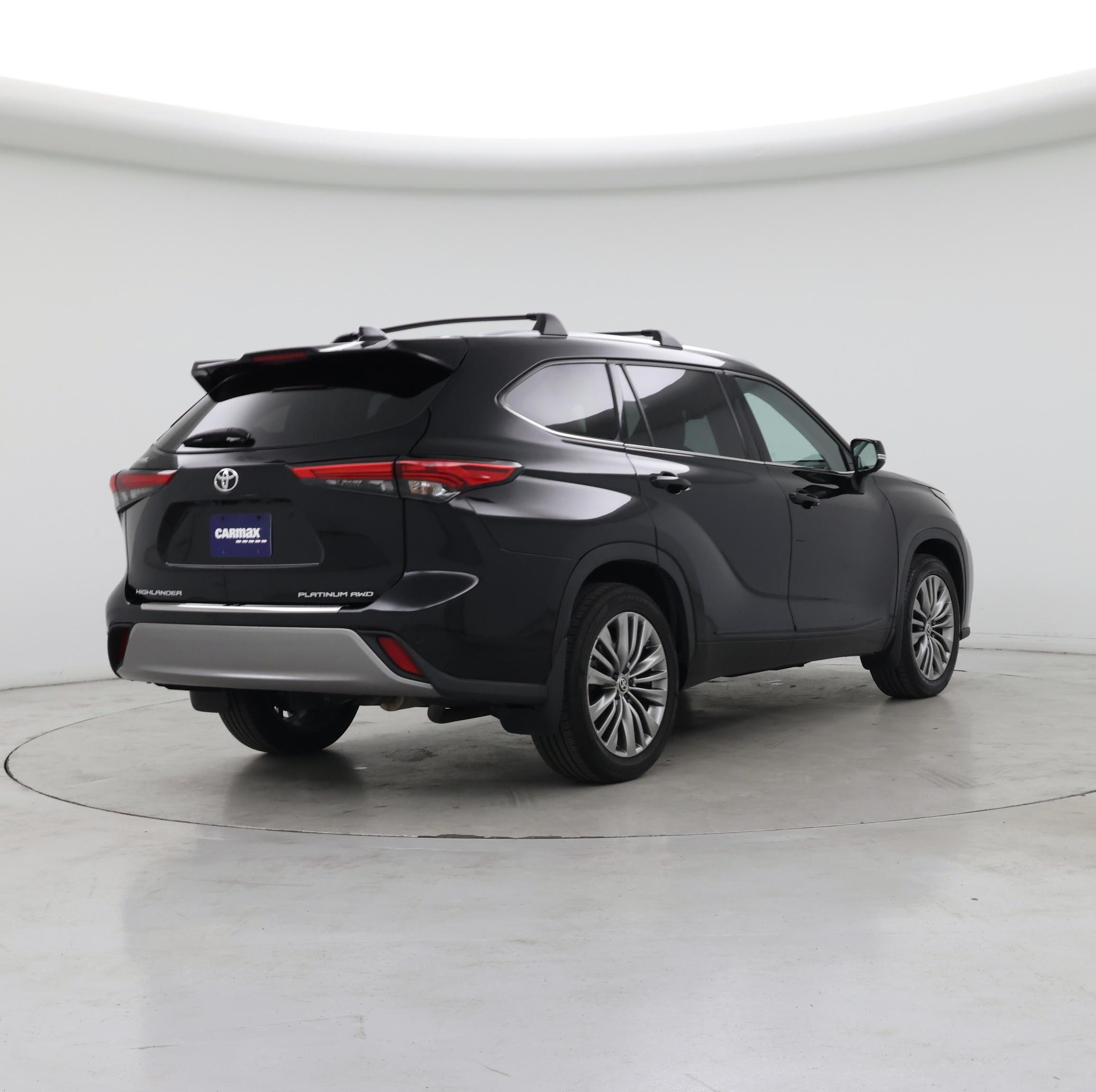 Thumbnail: 2021 Toyota Highlander - 8